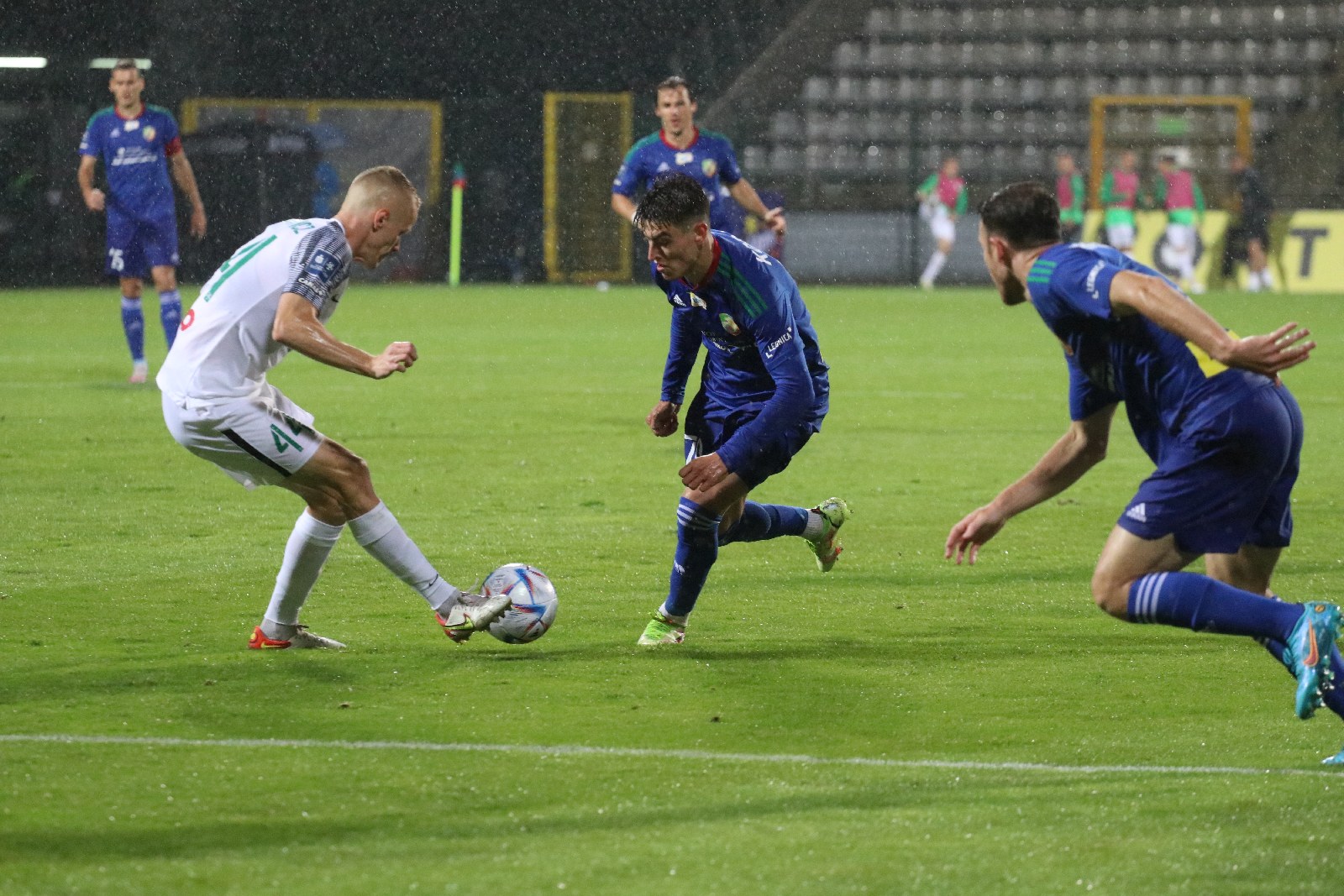 Miedź w trzeciej kolejce Ekstraklasy przegrała z Wartą 1:2