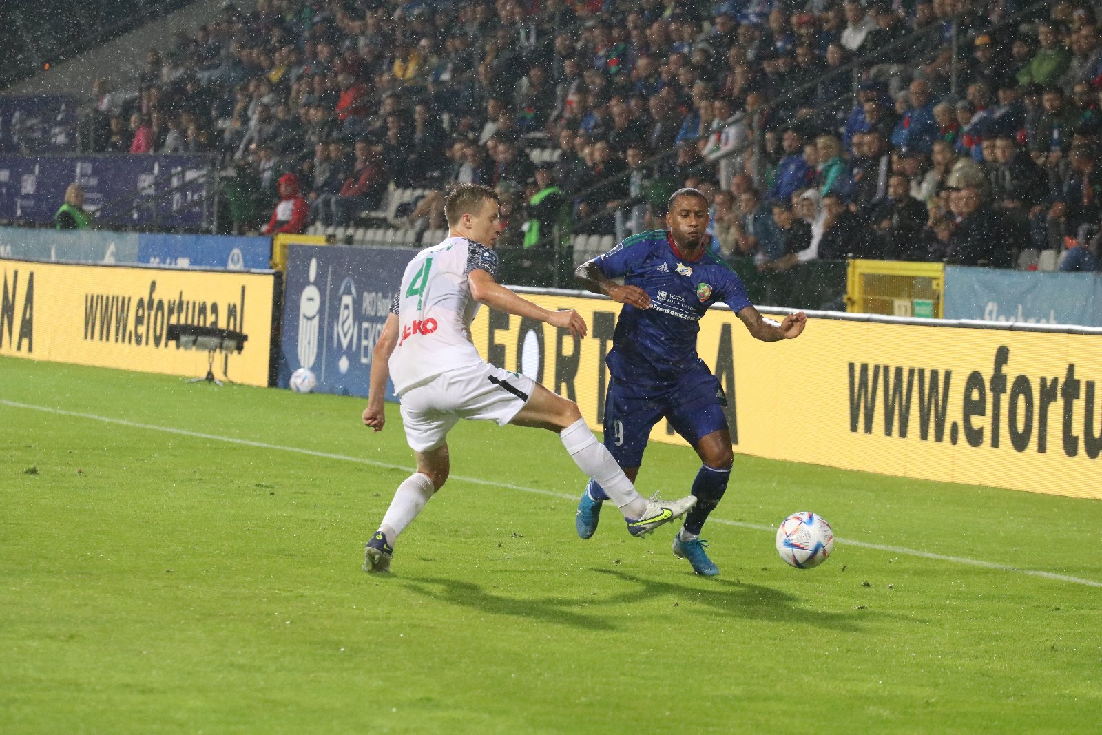 Miedź w trzeciej kolejce Ekstraklasy przegrała z Wartą 1:2