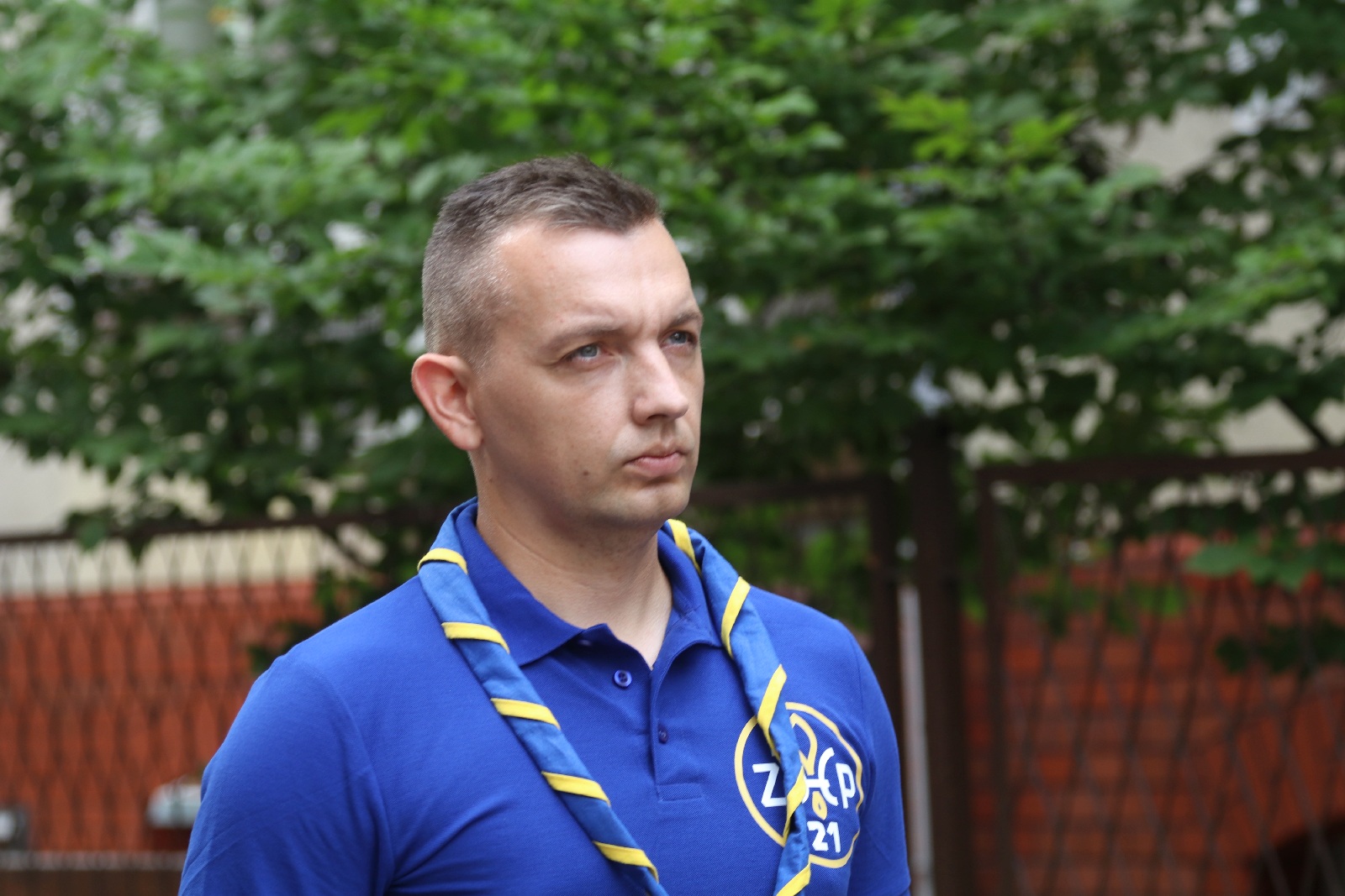 Kilkadziesiąt osób przyszło pod nową tablicę Szarych Szeregów