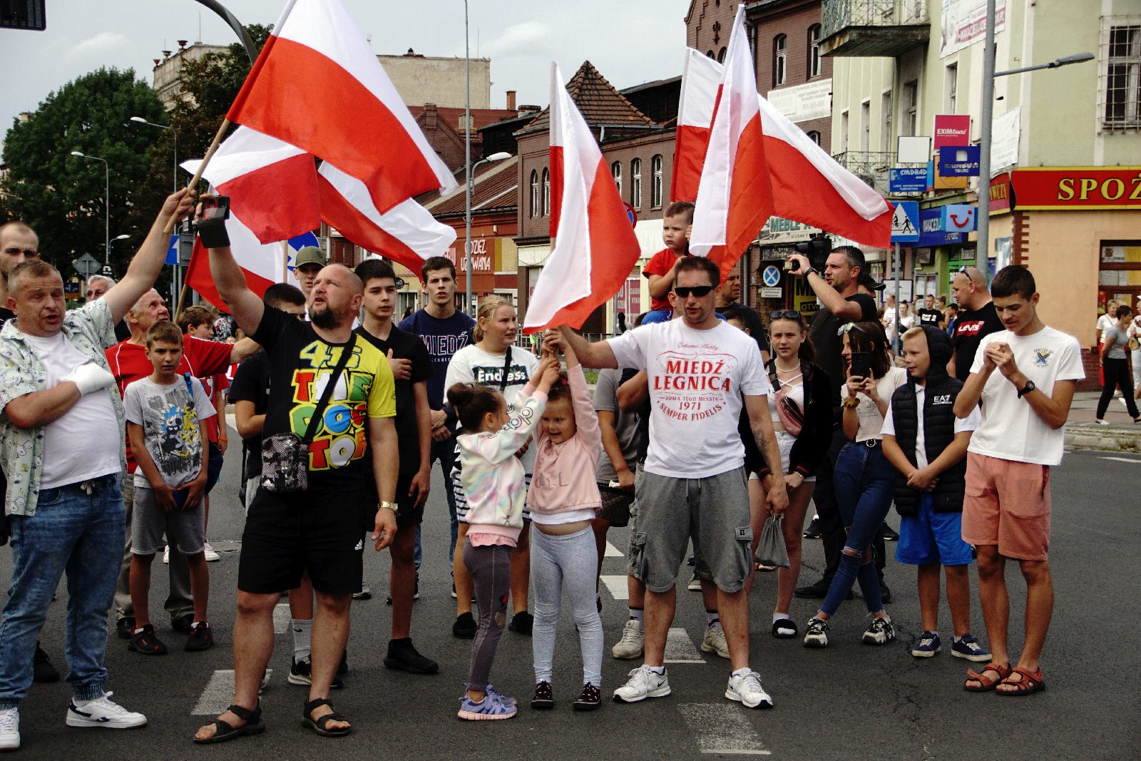Zablokowali ruch na placu Wilsona aby oddać hołd powstańcom