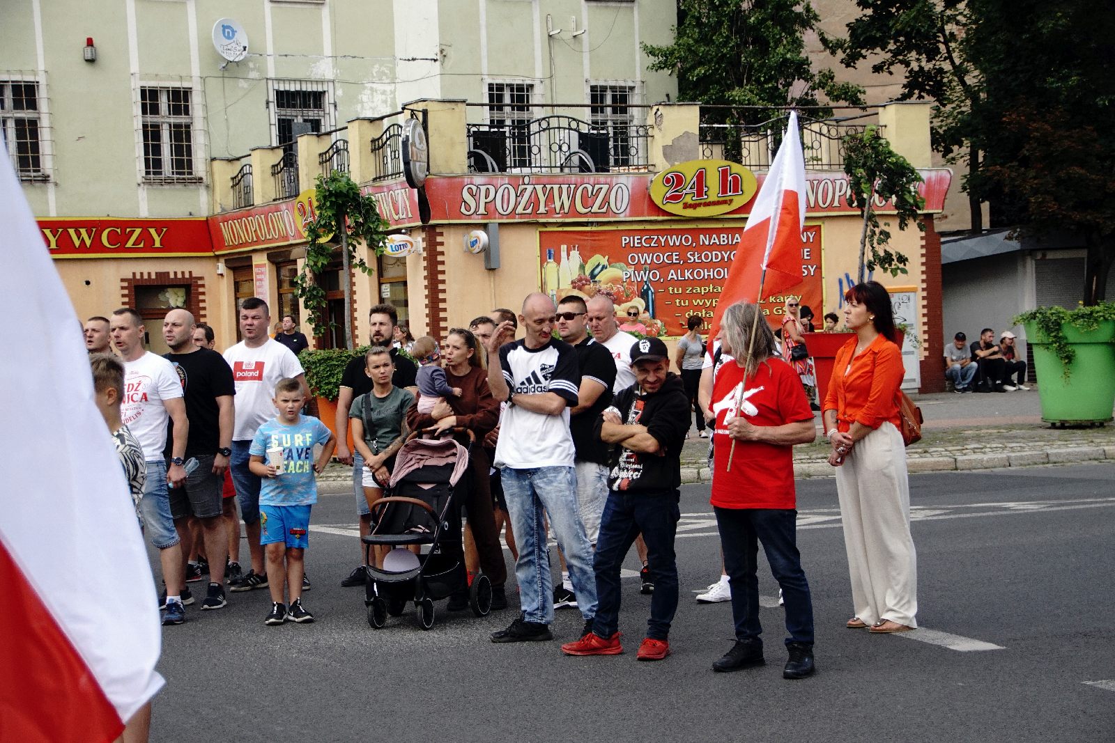 Zablokowali ruch na placu Wilsona aby oddać hołd powstańcom