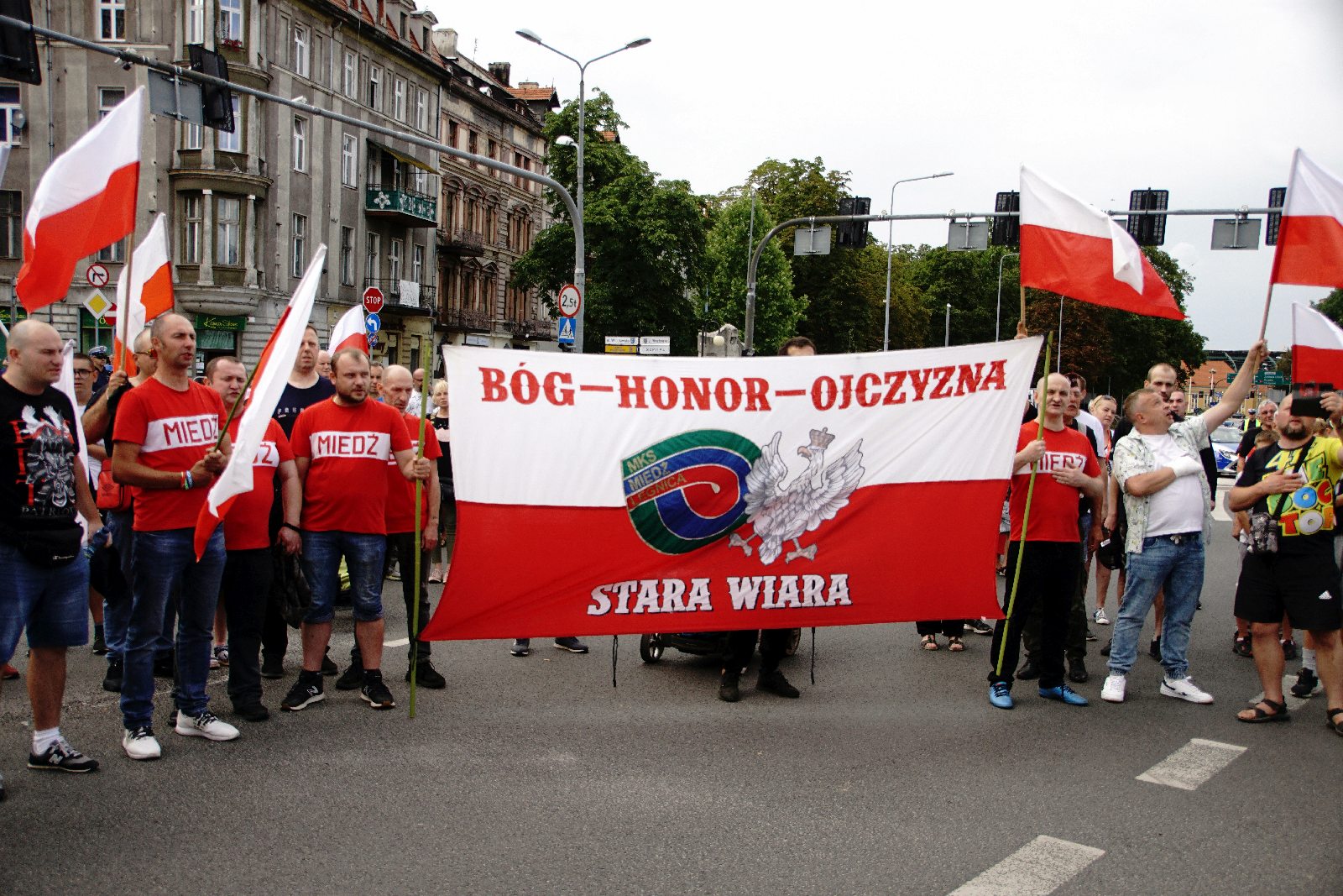 Zablokowali ruch na placu Wilsona aby oddać hołd powstańcom
