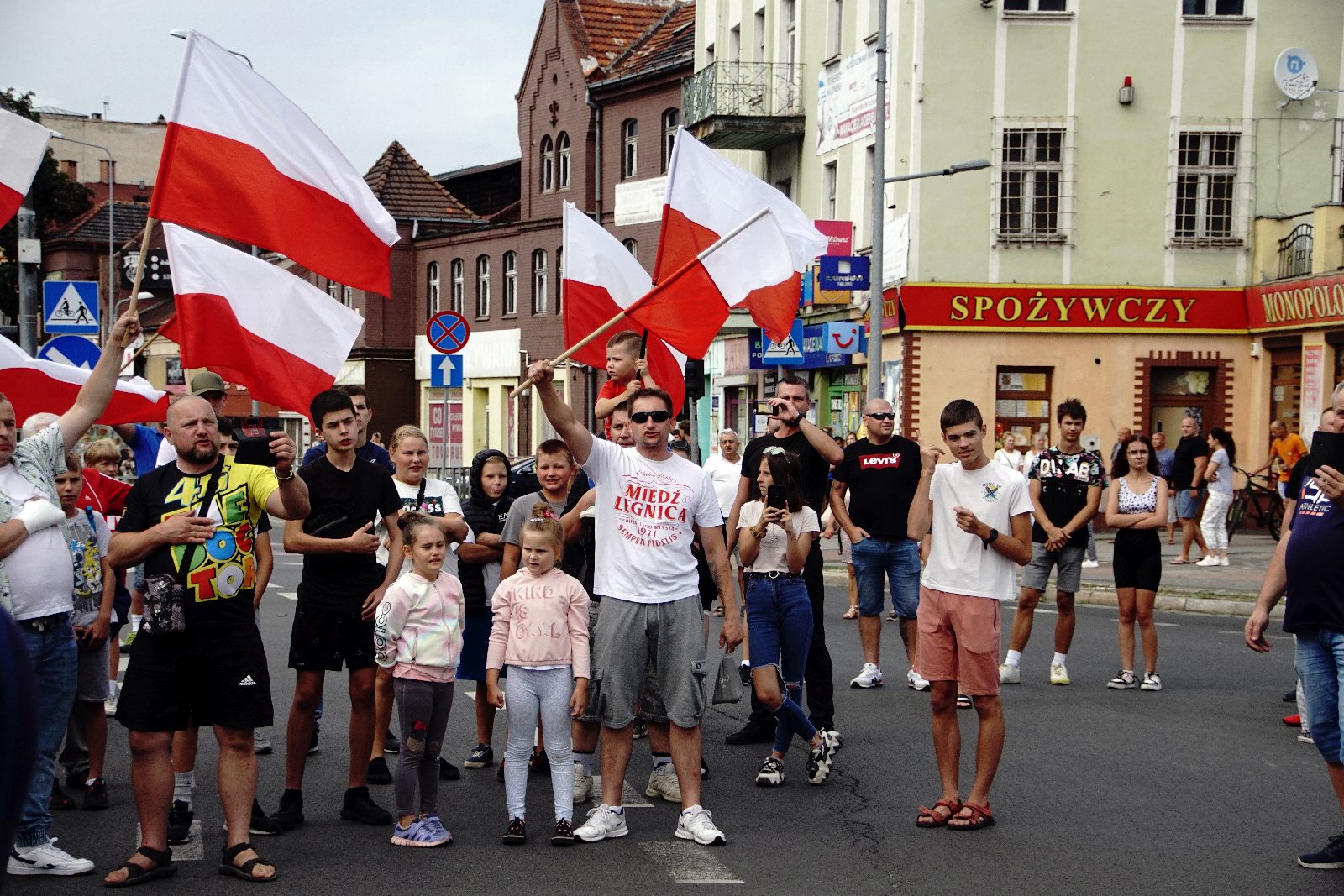 Zablokowali ruch na placu Wilsona aby oddać hołd powstańcom