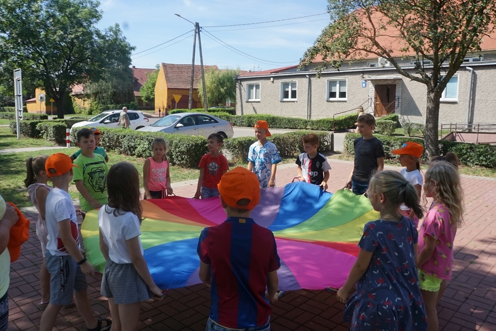 Półkolonie w Kunicach osiągnęły półmetek. Tak się bawiły dzieci