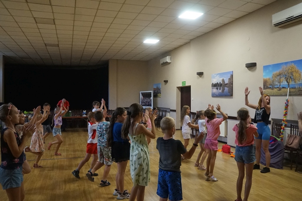 Półkolonie w Kunicach osiągnęły półmetek. Tak się bawiły dzieci