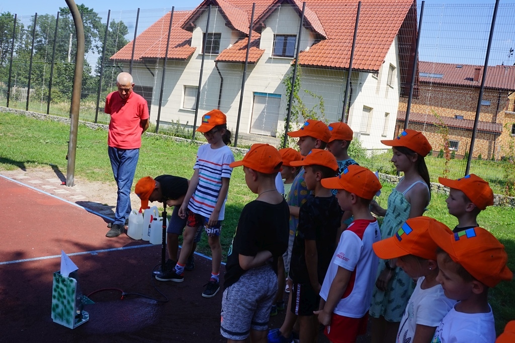 Półkolonie w Kunicach osiągnęły półmetek. Tak się bawiły dzieci