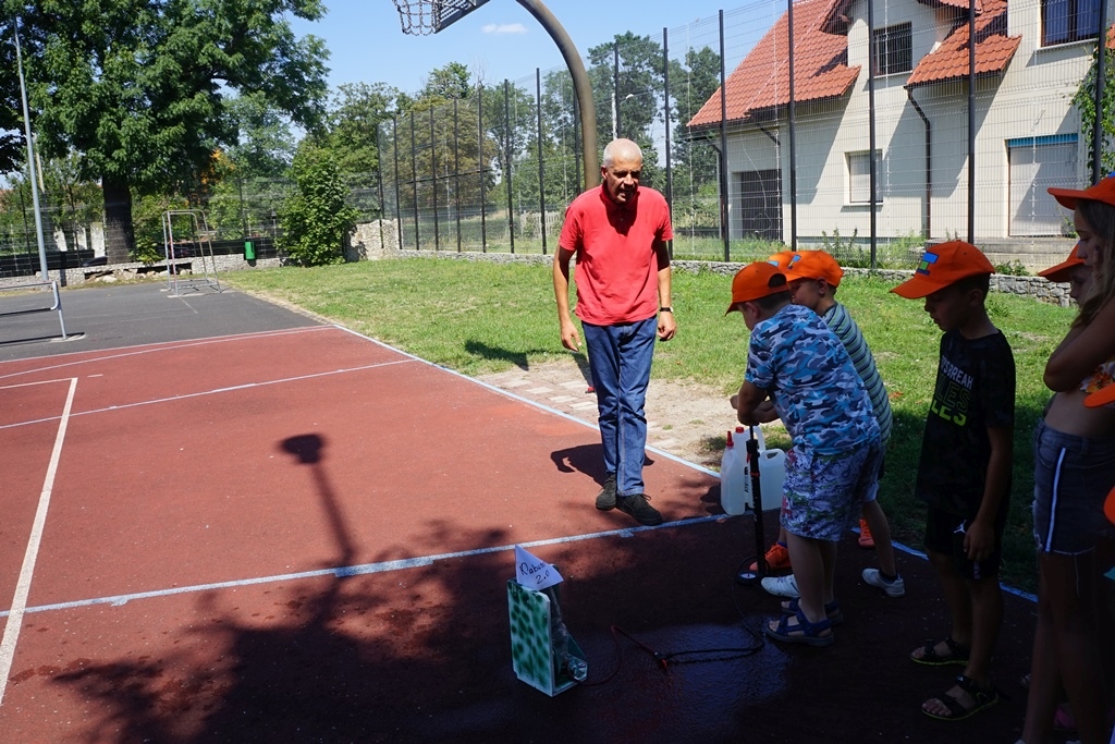 Półkolonie w Kunicach osiągnęły półmetek. Tak się bawiły dzieci