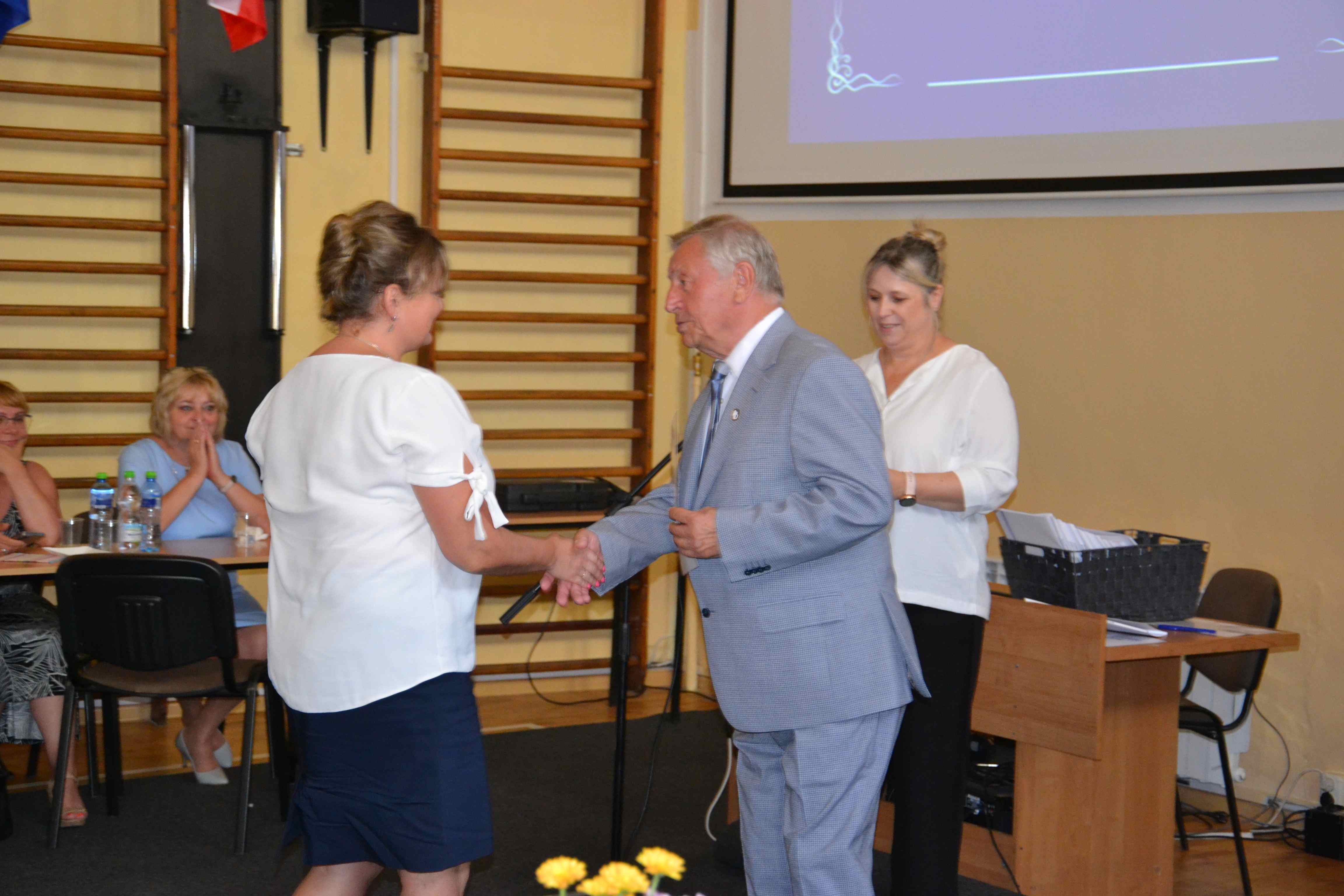 Dyplomatorium absolwentów rocznika 2022 w WSM w Legnicy