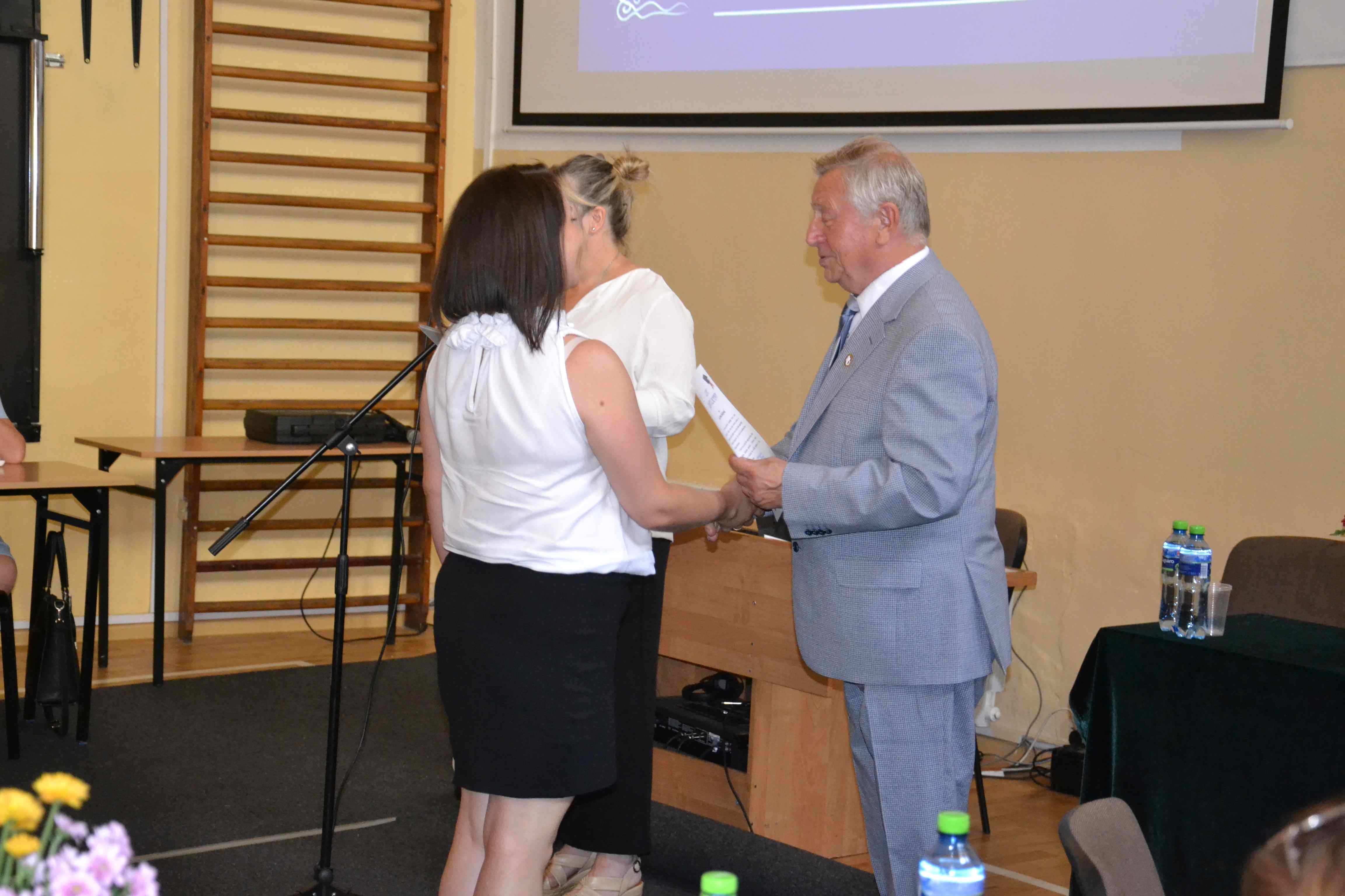 Dyplomatorium absolwentów rocznika 2022 w WSM w Legnicy