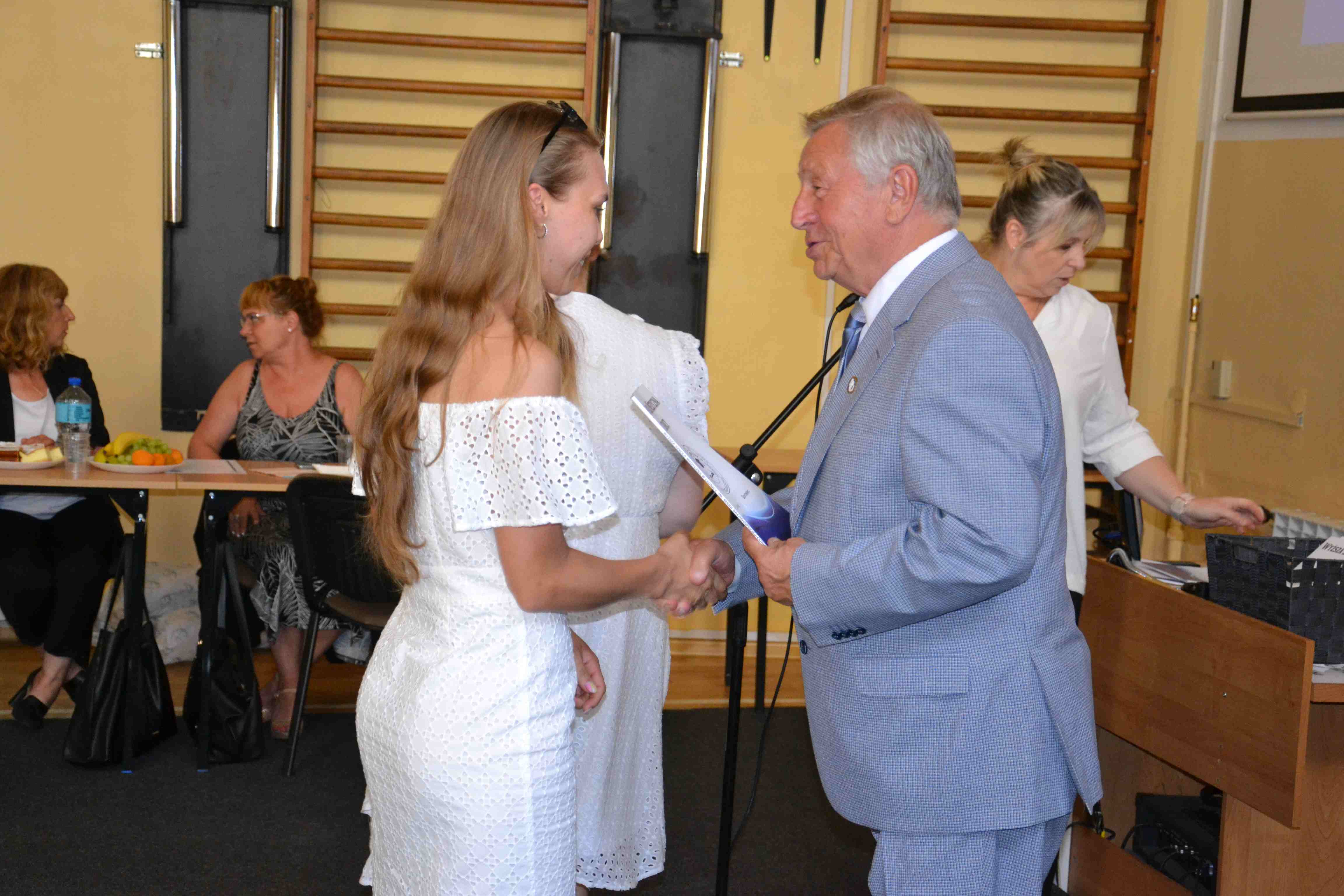 Dyplomatorium absolwentów rocznika 2022 w WSM w Legnicy