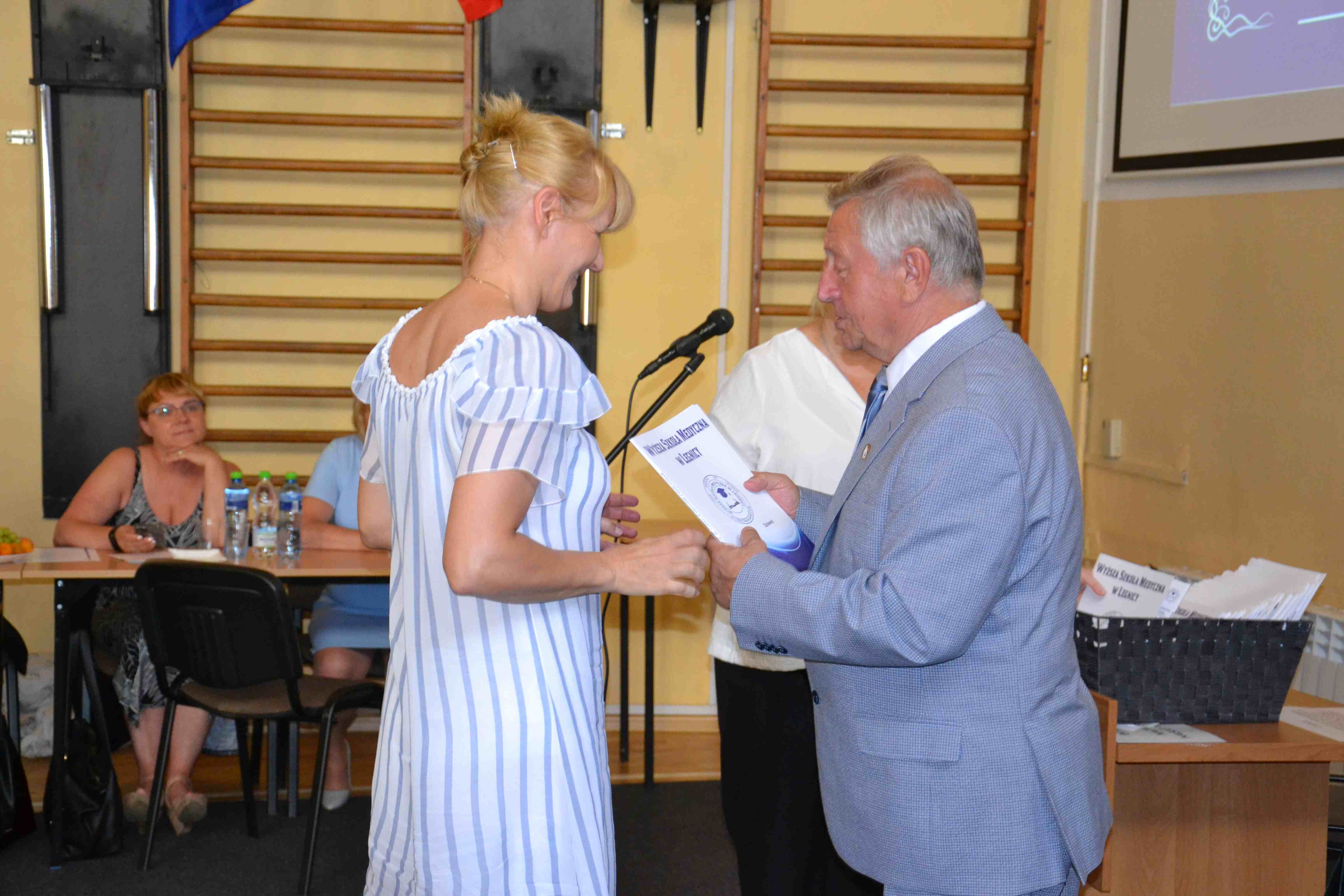 Dyplomatorium absolwentów rocznika 2022 w WSM w Legnicy