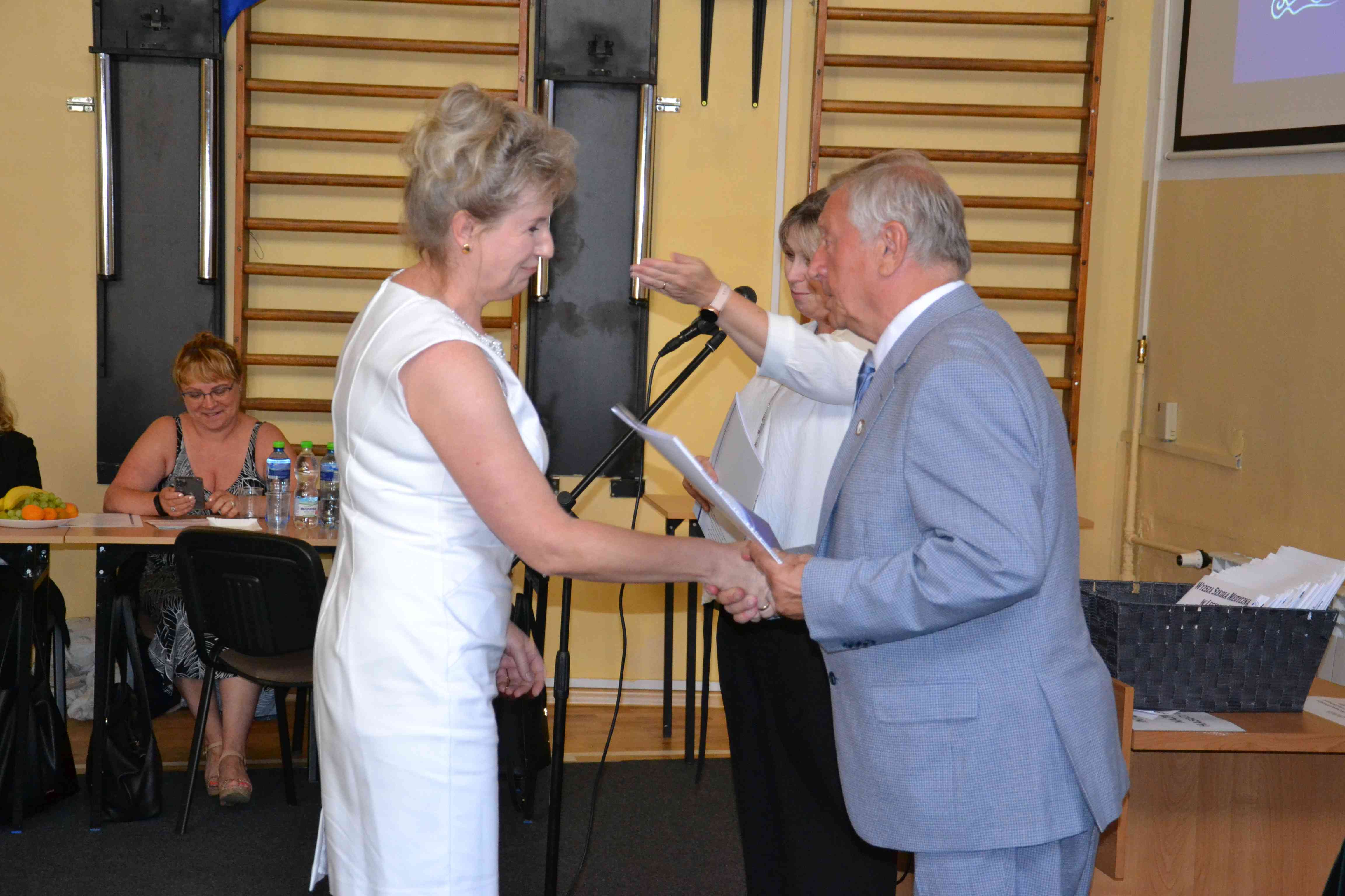 Dyplomatorium absolwentów rocznika 2022 w WSM w Legnicy