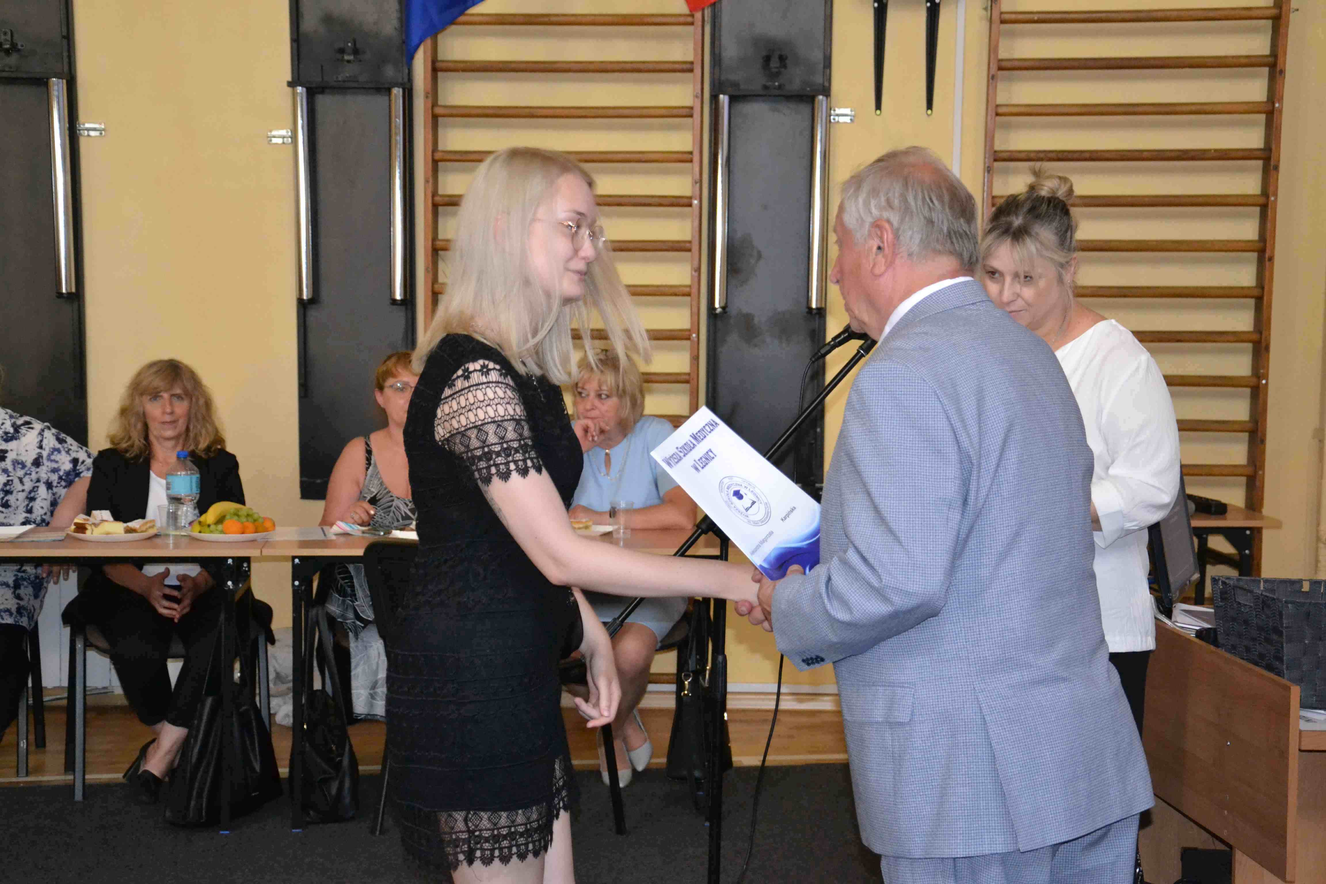 Dyplomatorium absolwentów rocznika 2022 w WSM w Legnicy