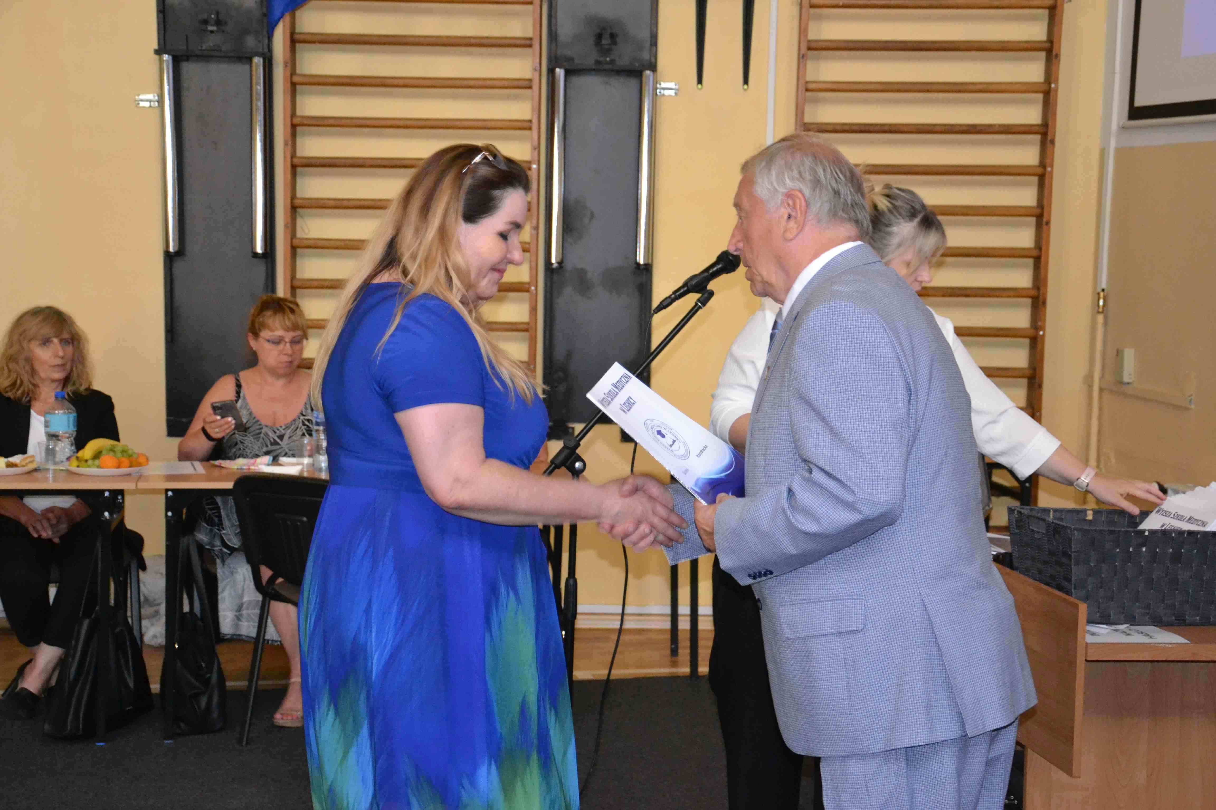 Dyplomatorium absolwentów rocznika 2022 w WSM w Legnicy