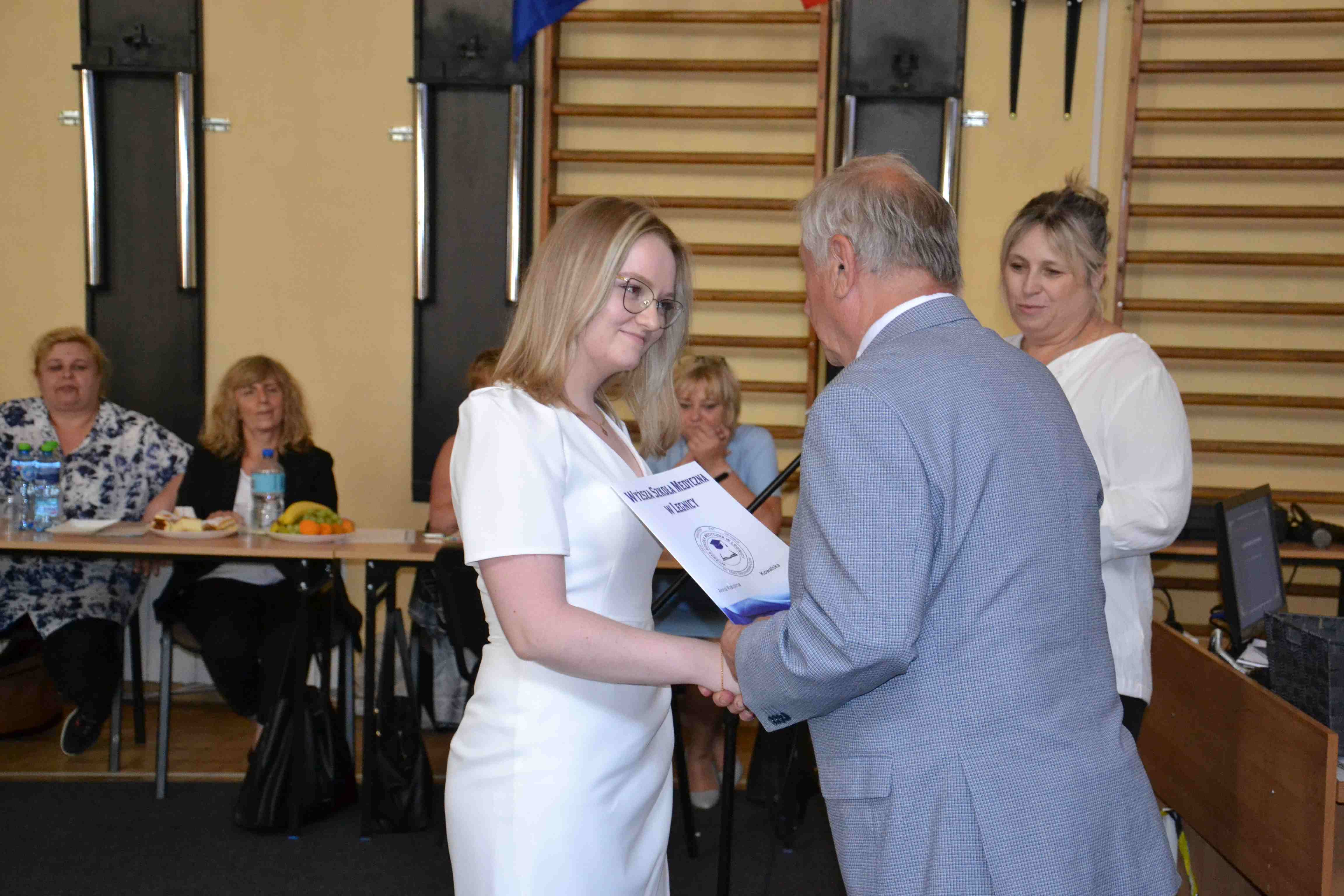 Dyplomatorium absolwentów rocznika 2022 w WSM w Legnicy