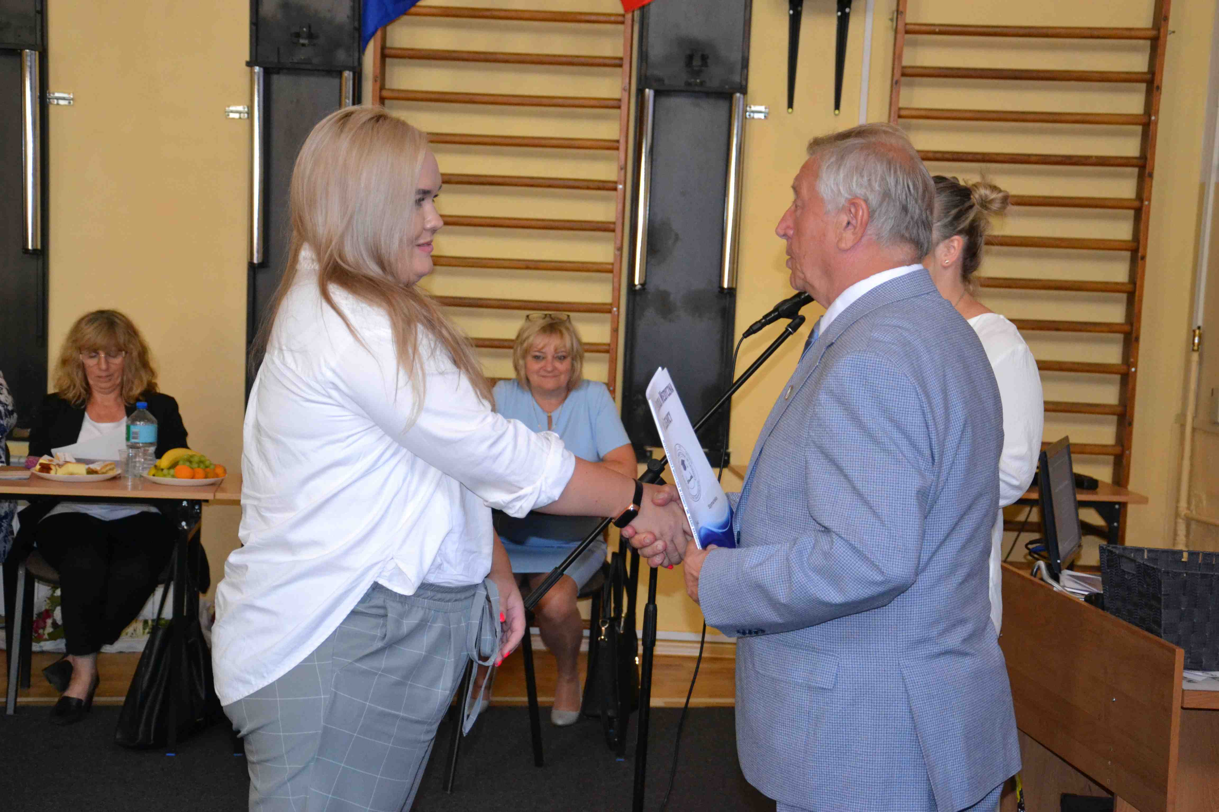 Dyplomatorium absolwentów rocznika 2022 w WSM w Legnicy