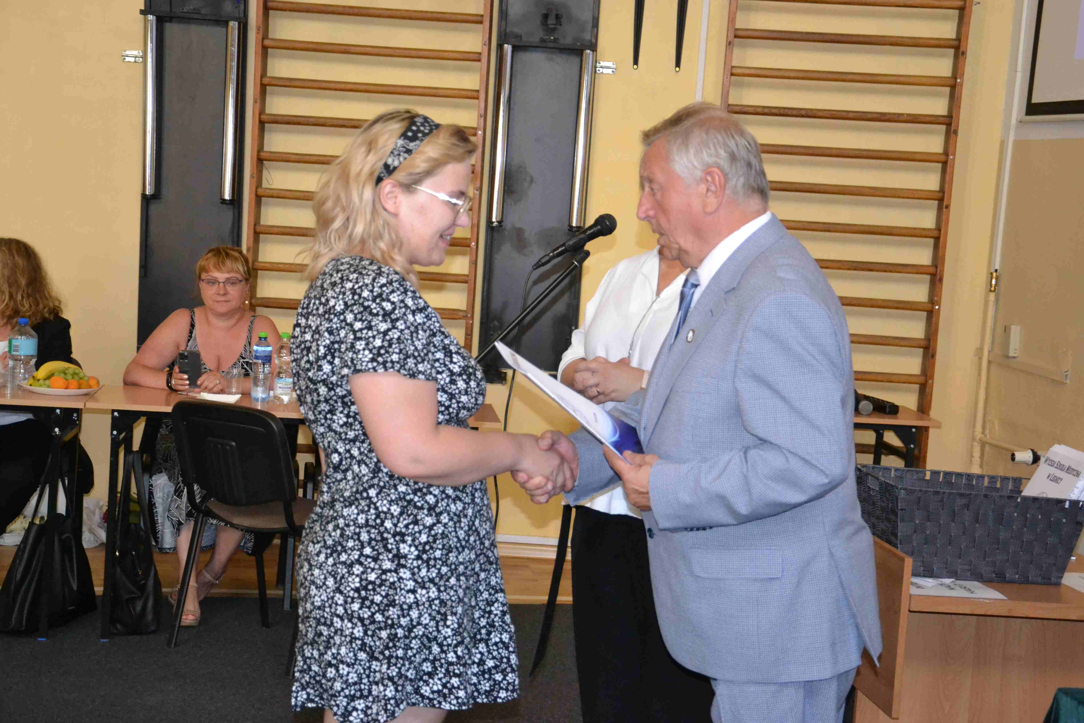 Dyplomatorium absolwentów rocznika 2022 w WSM w Legnicy