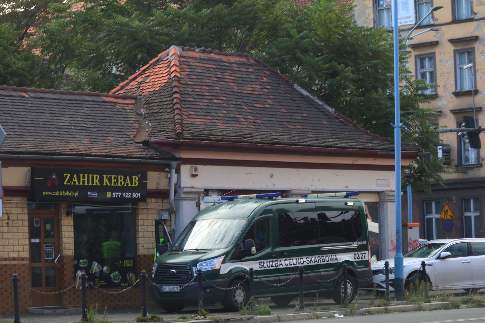 Służby celno-skarbowe znów zlikwidowały jaskinię hazardu