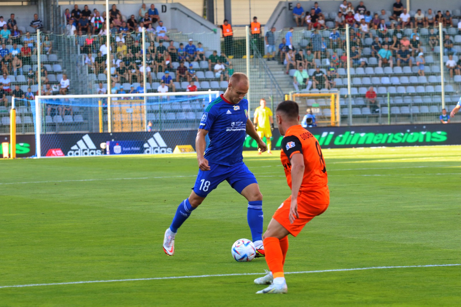 Miedź Legnica przegrywa derby z Zagłębiem Lubin