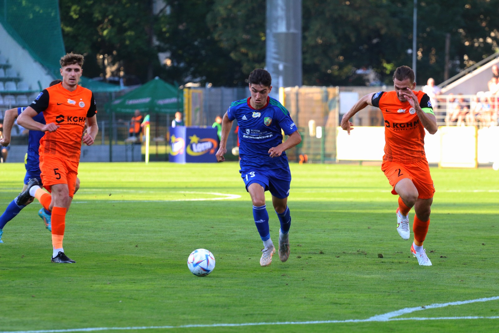 Miedź Legnica przegrywa derby z Zagłębiem Lubin