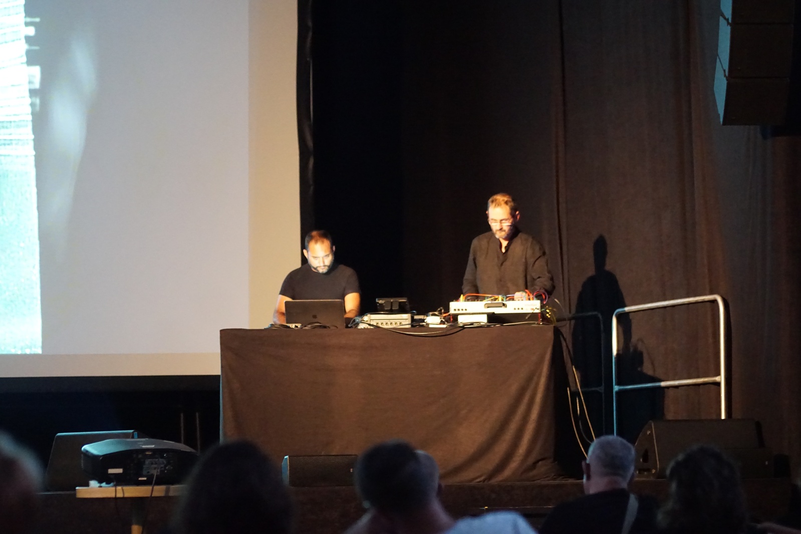 „Muybridge - reminiscencje” performans audiowizualny