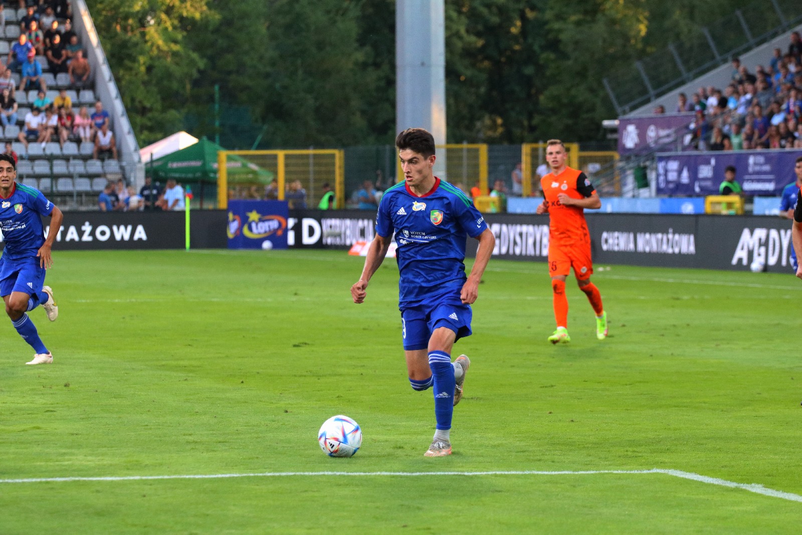 Miedź Legnica przegrywa derby z Zagłębiem Lubin