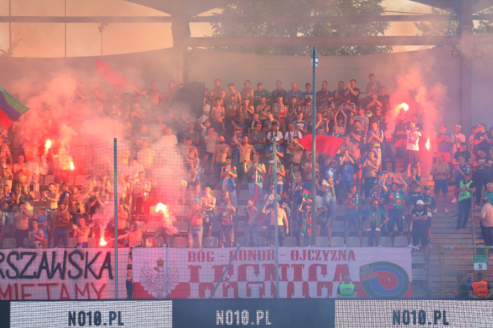 Ponad pięć tysięcy widzów przyszło na derby z Zagłębiem Lubin