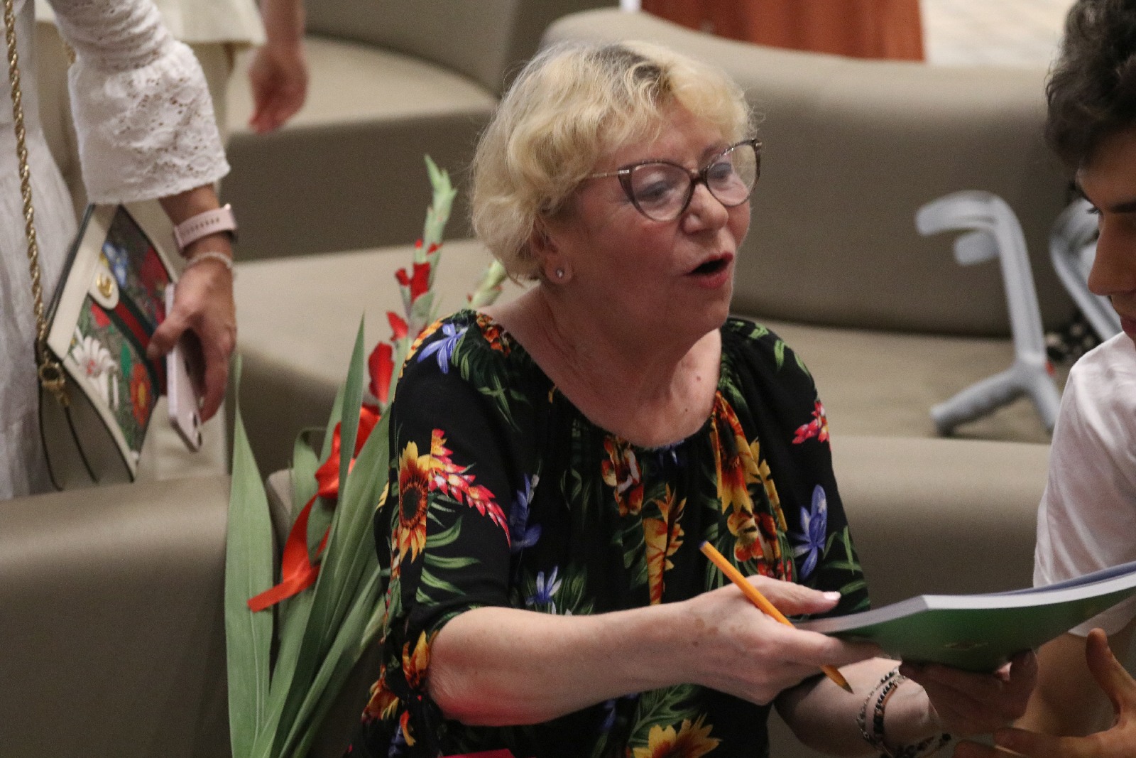 Huragan Poezji w Galerii Piastów. Promocja książki Bajadełka