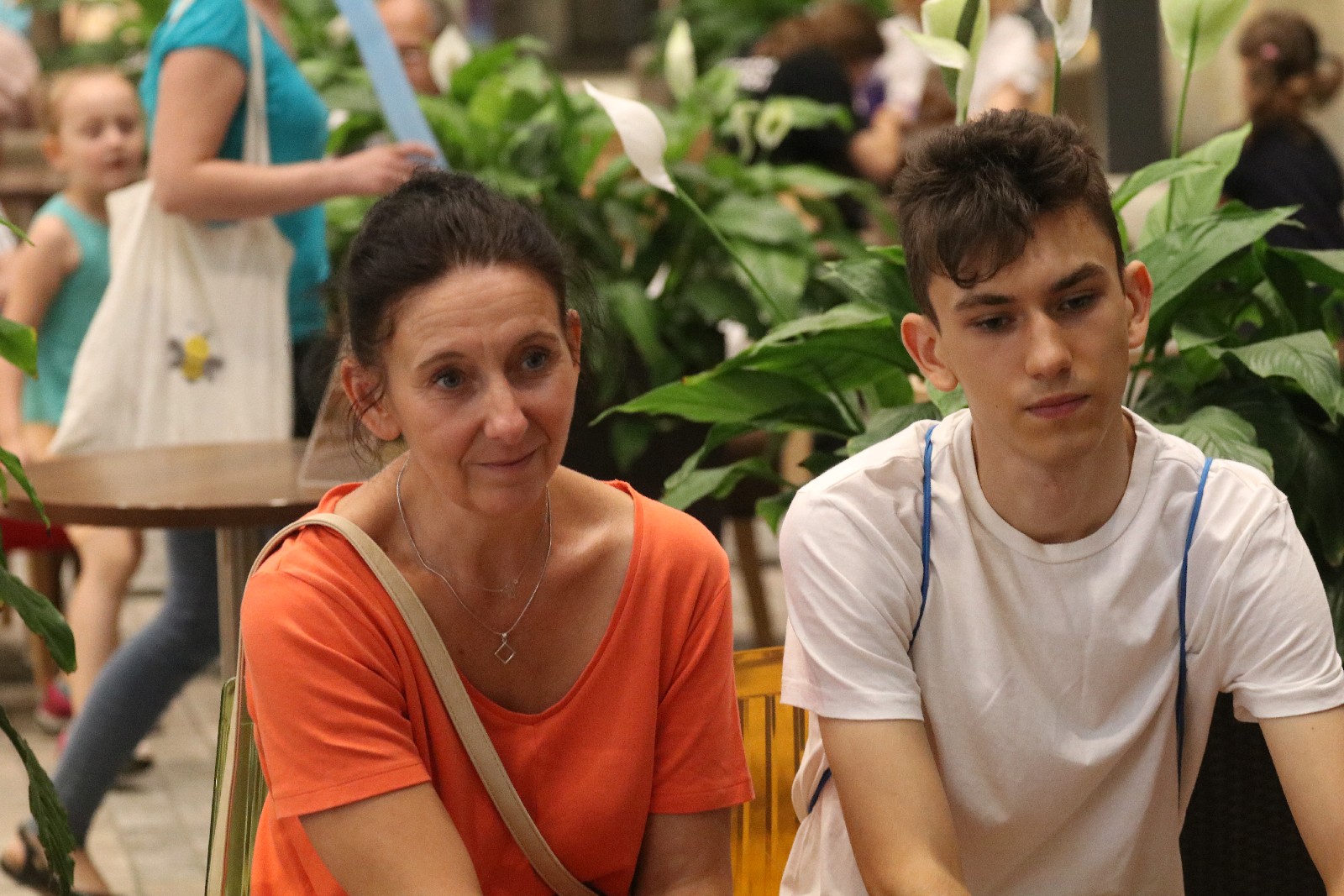 Huragan Poezji w Galerii Piastów. Promocja książki Bajadełka