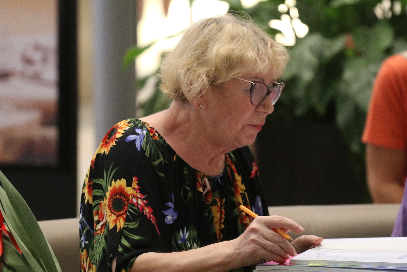 Huragan Poezji w Galerii Piastów. Promocja książki Bajadełka