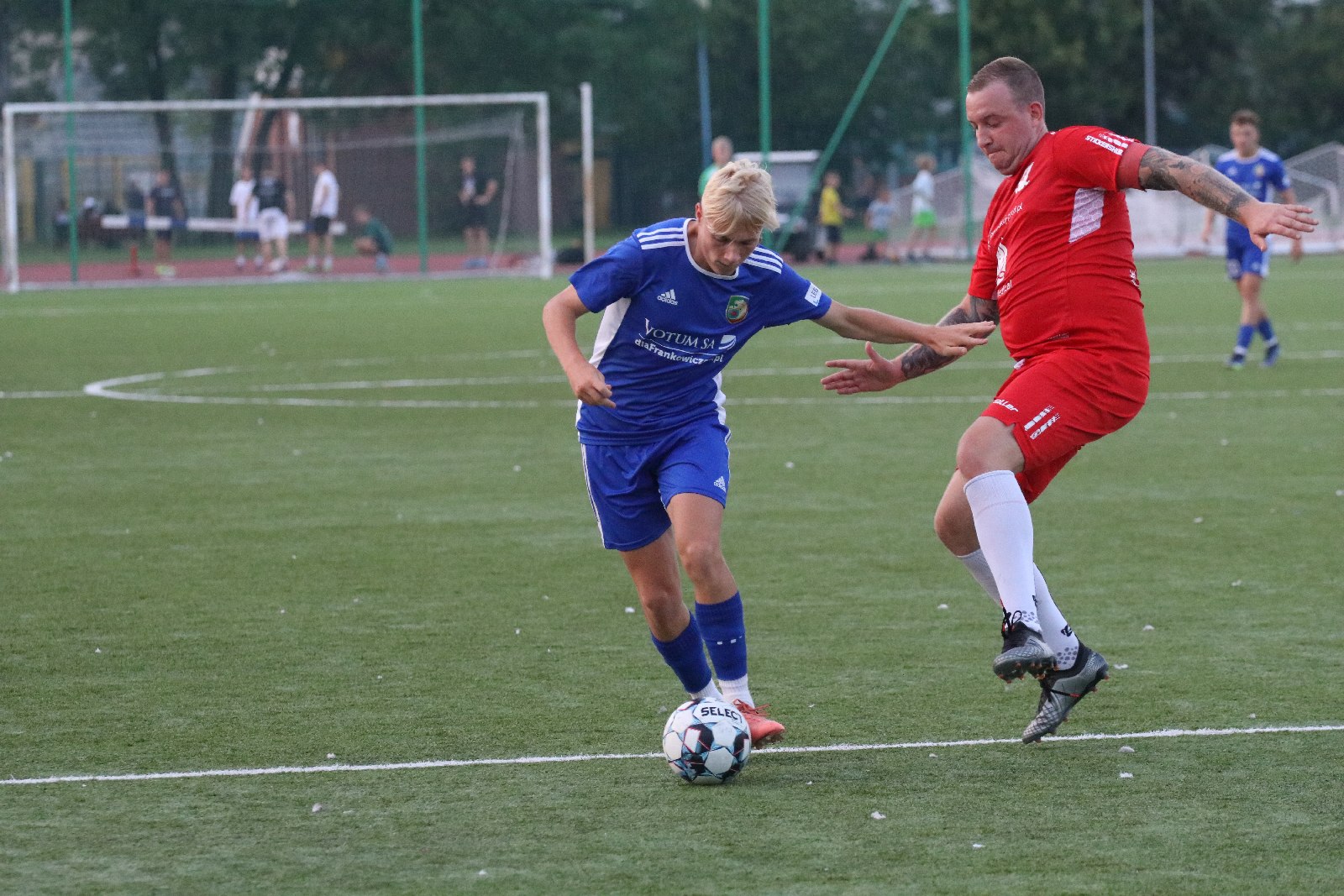 Młodzież Miedzi Legnica rozgromiła Lubiatowiankę Lubiatów