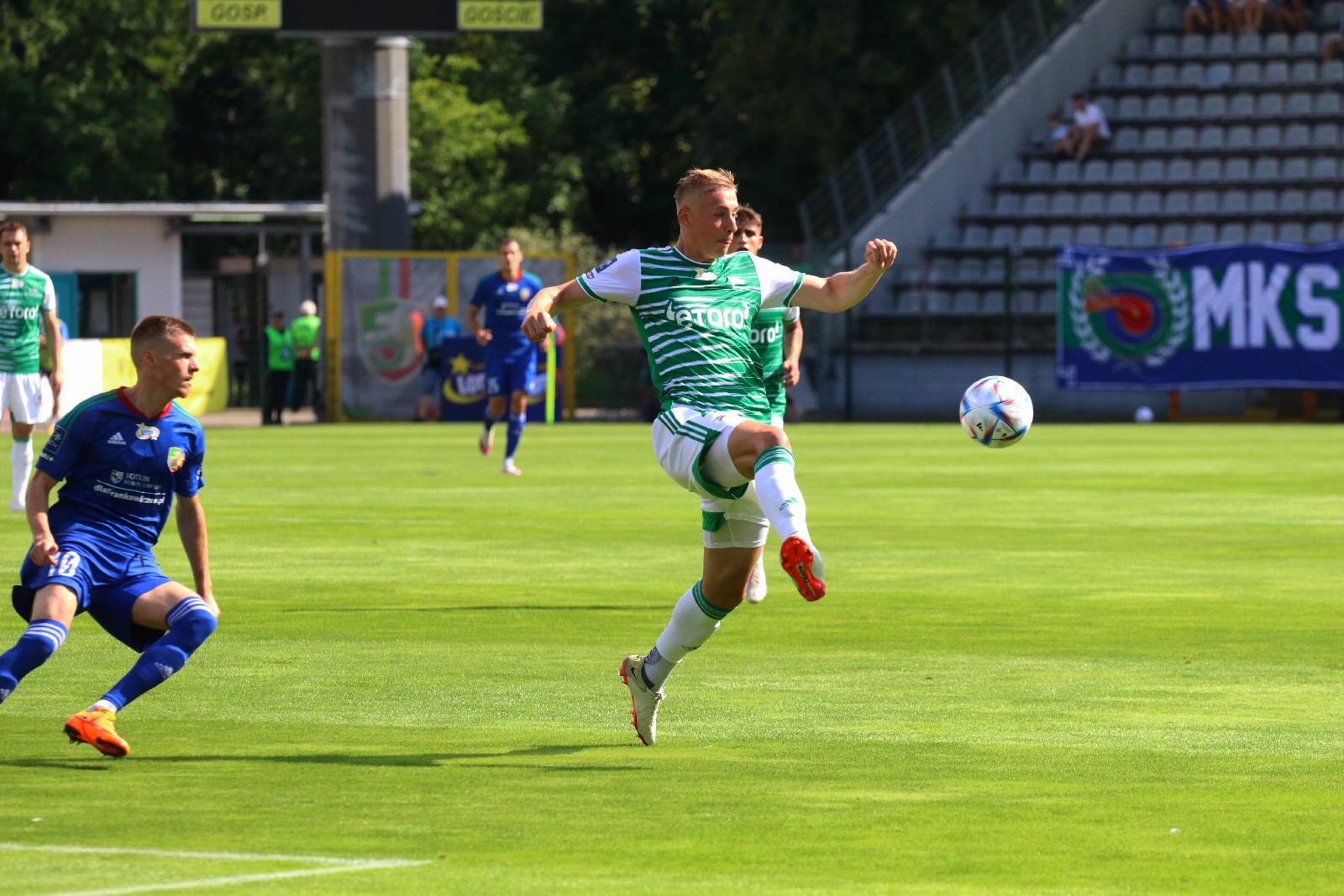 Wygrywamy z Lechią Gdańsk  geając blisko godzinę w dziesiątkę