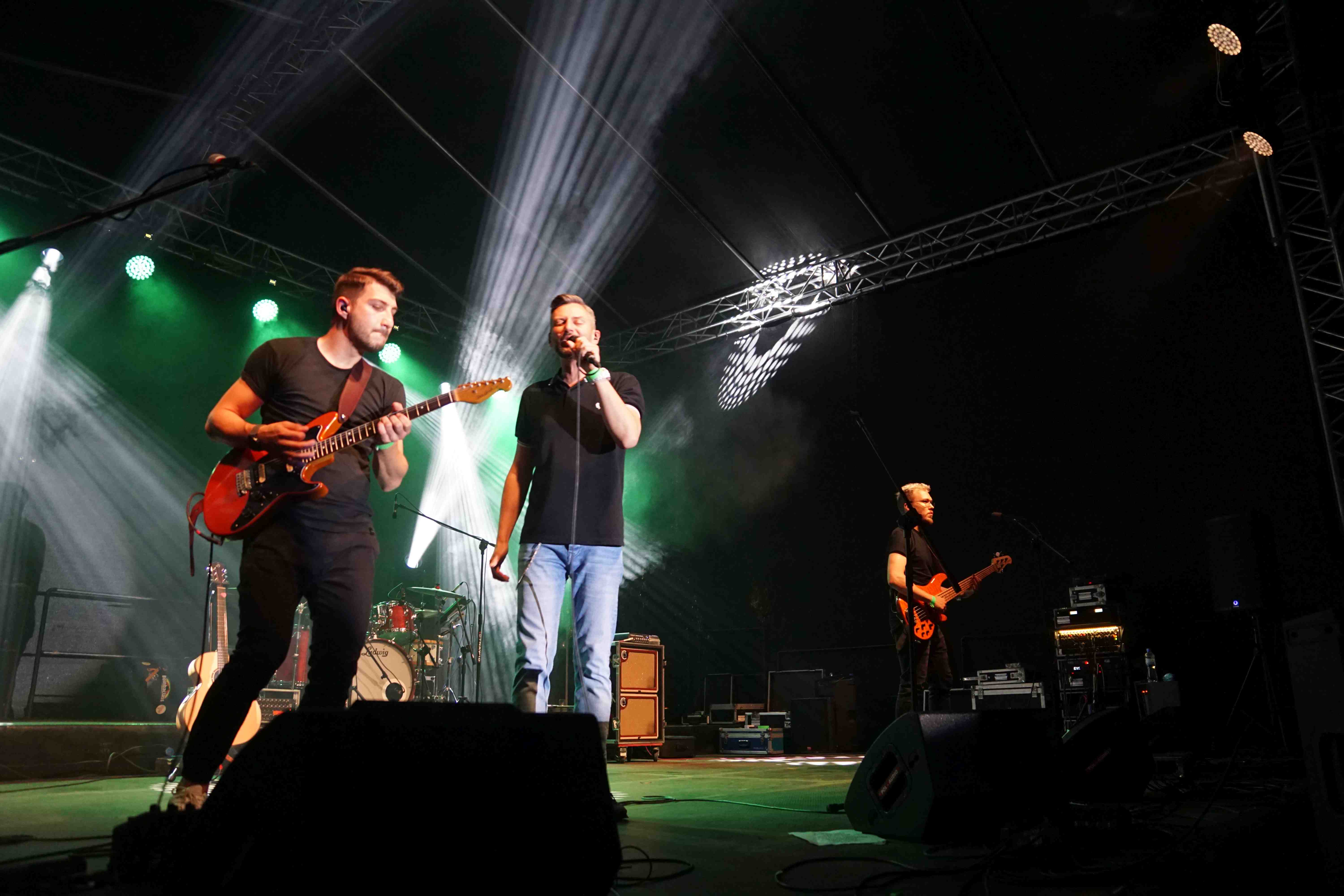 Festiwal Reggae Nad Jeziorem: Gutek