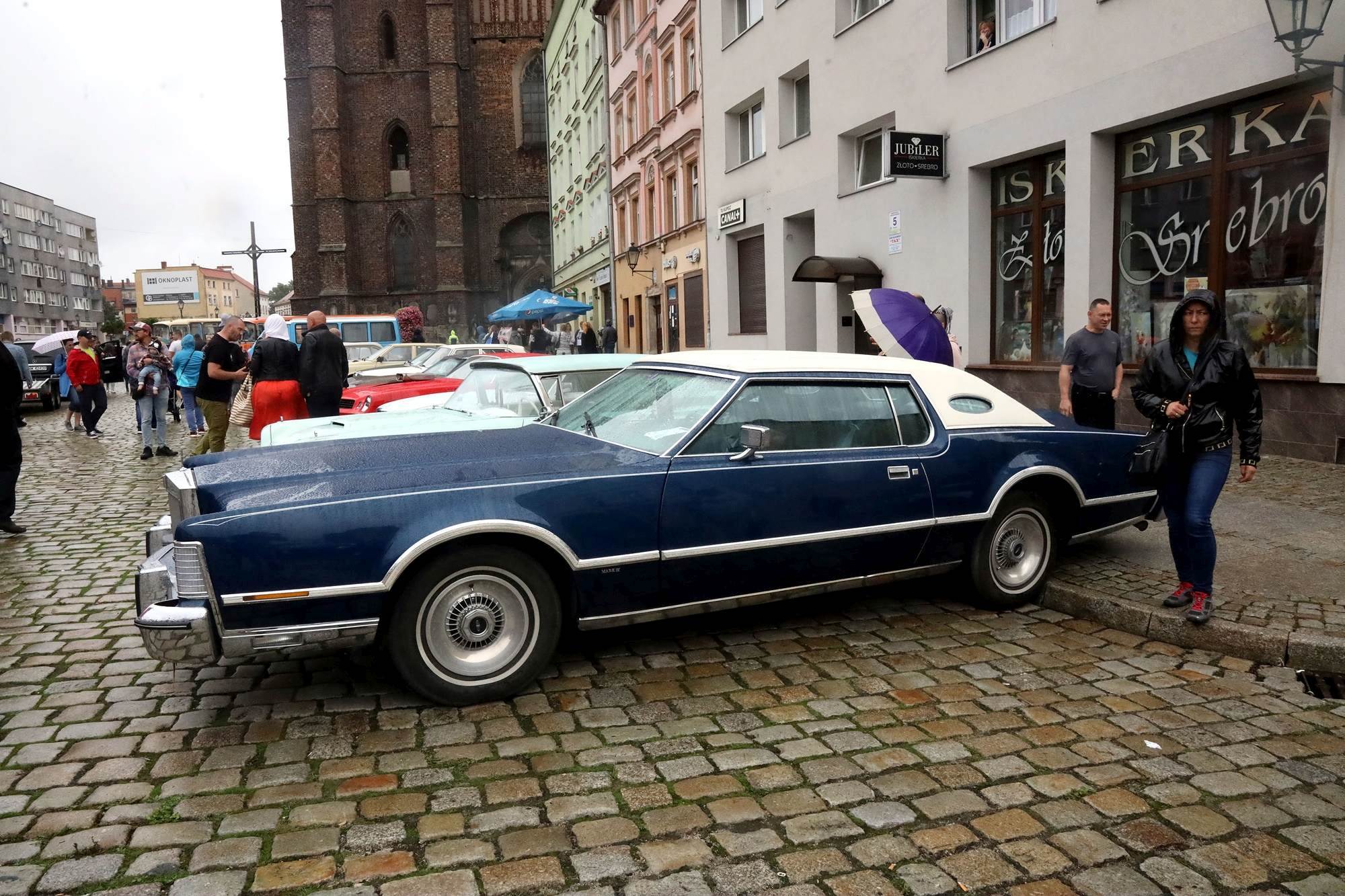 Oldtimer Chojnów - Zlot Pojazdów Zabytkowych