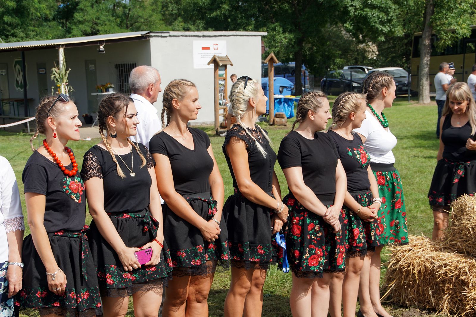 Dożynki Gminy Ruja odbyły się na boisku w Tyńcu Legnickim