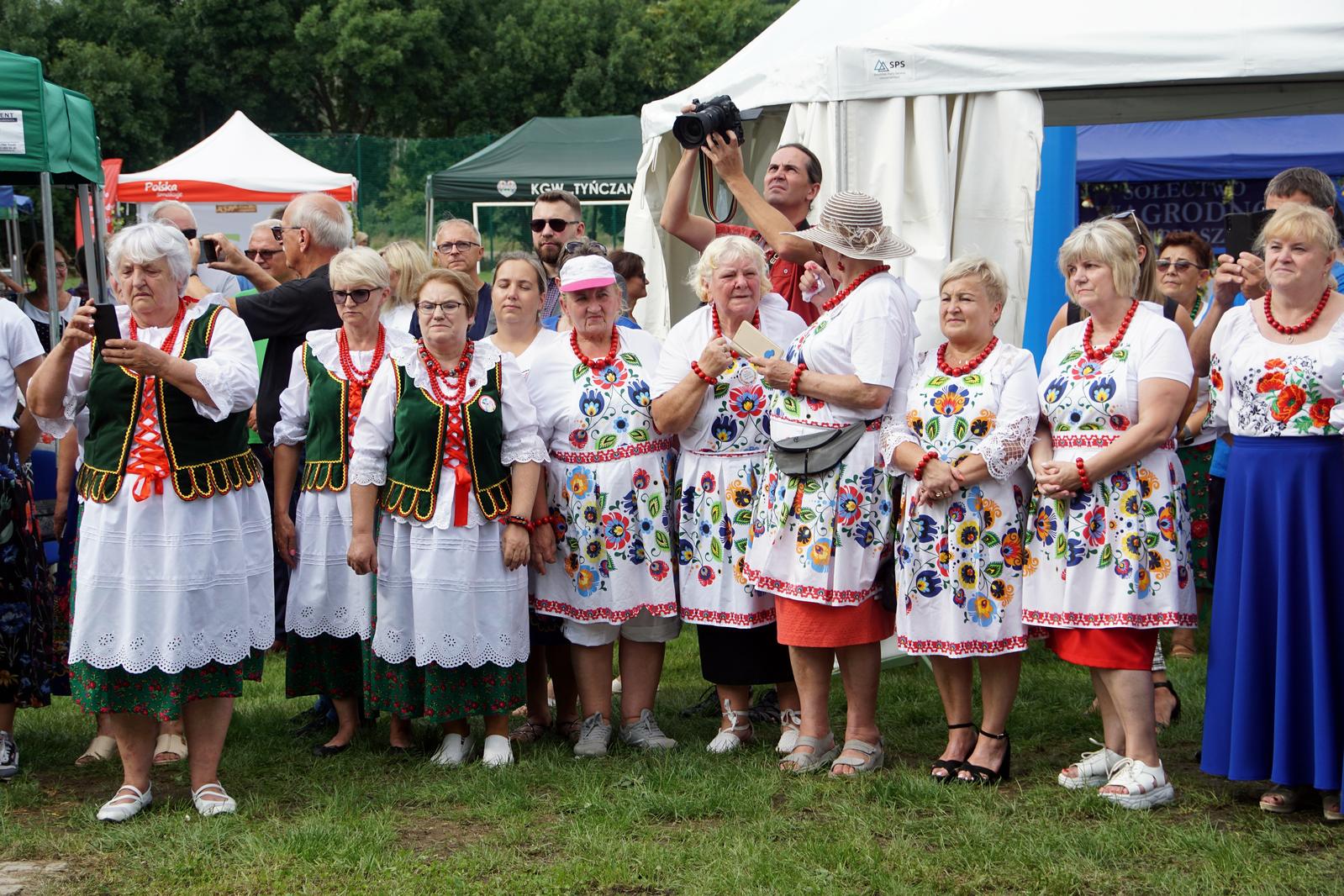 Dożynki Gminy Ruja odbyły się na boisku w Tyńcu Legnickim