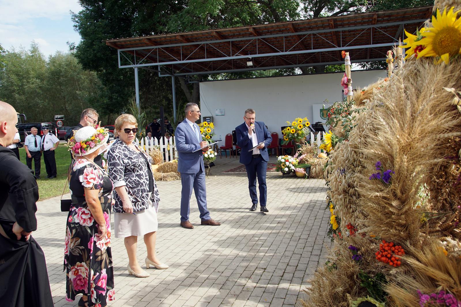 Dożynki Gminy Ruja odbyły się na boisku w Tyńcu Legnickim