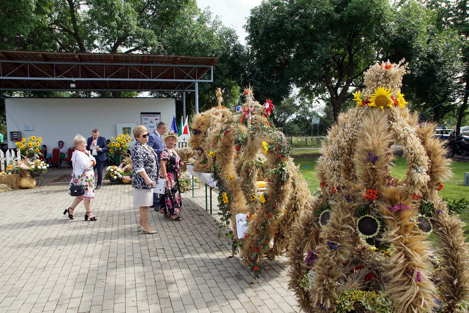 Dożynki Gminy Ruja odbyły się na boisku w Tyńcu Legnickim