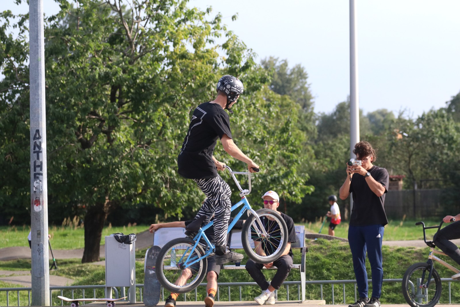 Filmowcy Red Bull Bike kręcą film o polskiej scenie rowerowej
