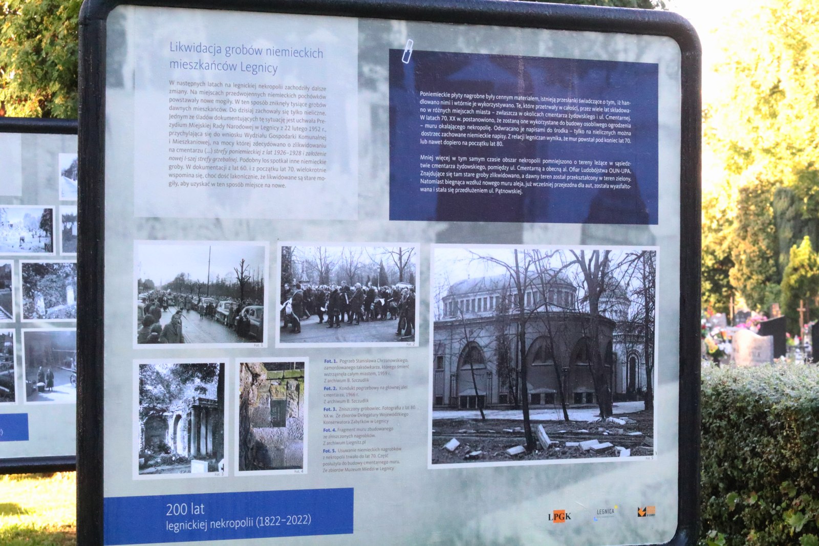 Wystawa dokumentująca 200 lat nekropolii przy ulicy Wrocławskiej