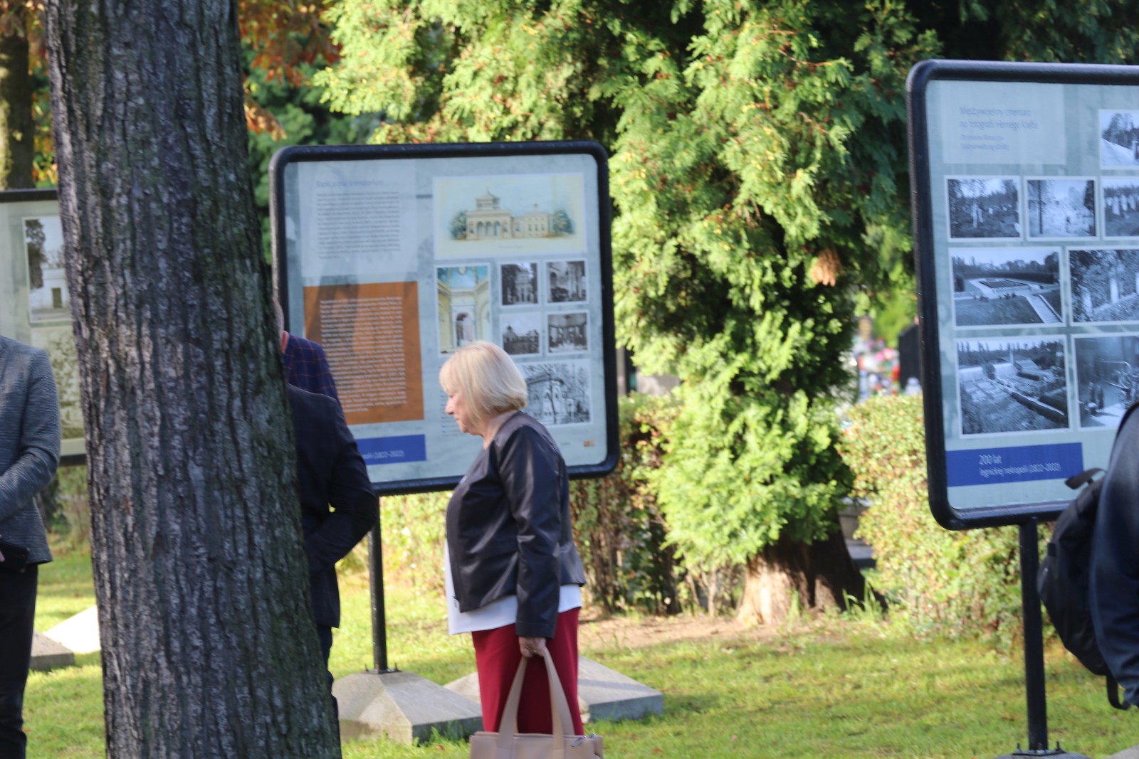 Wystawa dokumentująca 200 lat nekropolii przy ulicy Wrocławskiej