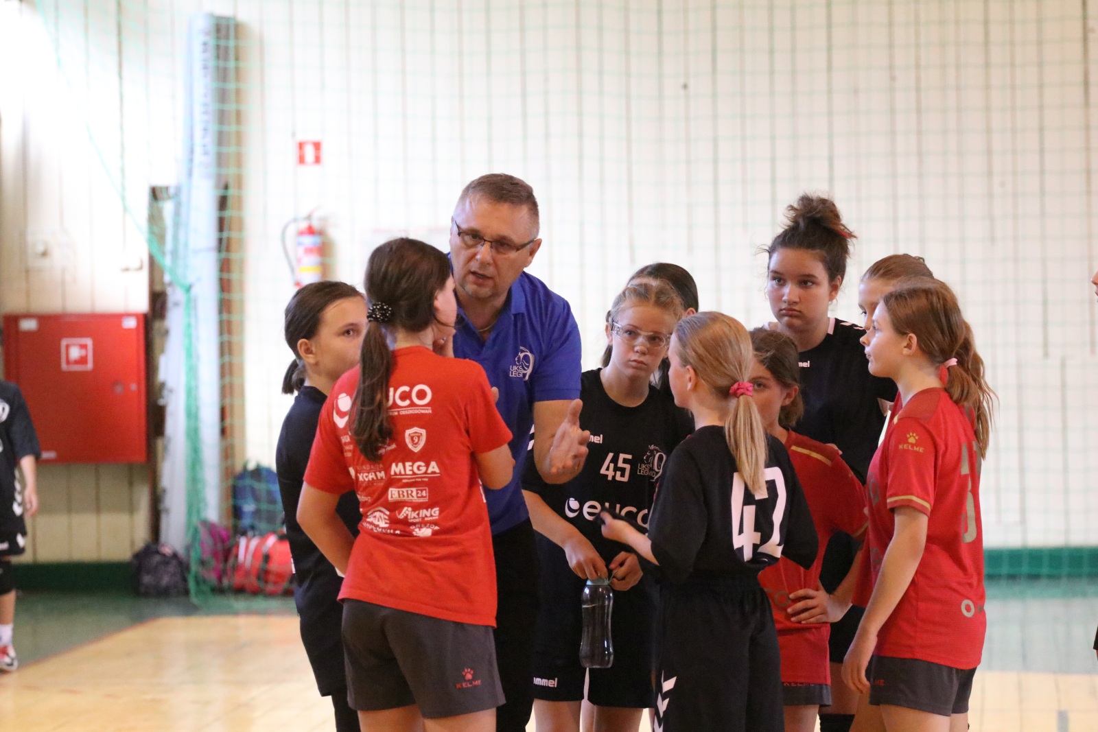 Drui dzień zmagań szczypiornistek w festiwalu Lion Cup

