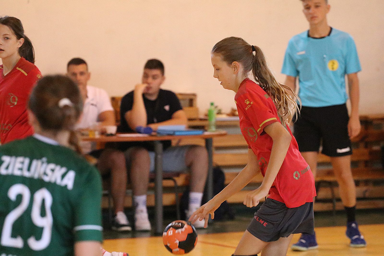 Drui dzień zmagań szczypiornistek w festiwalu Lion Cup
