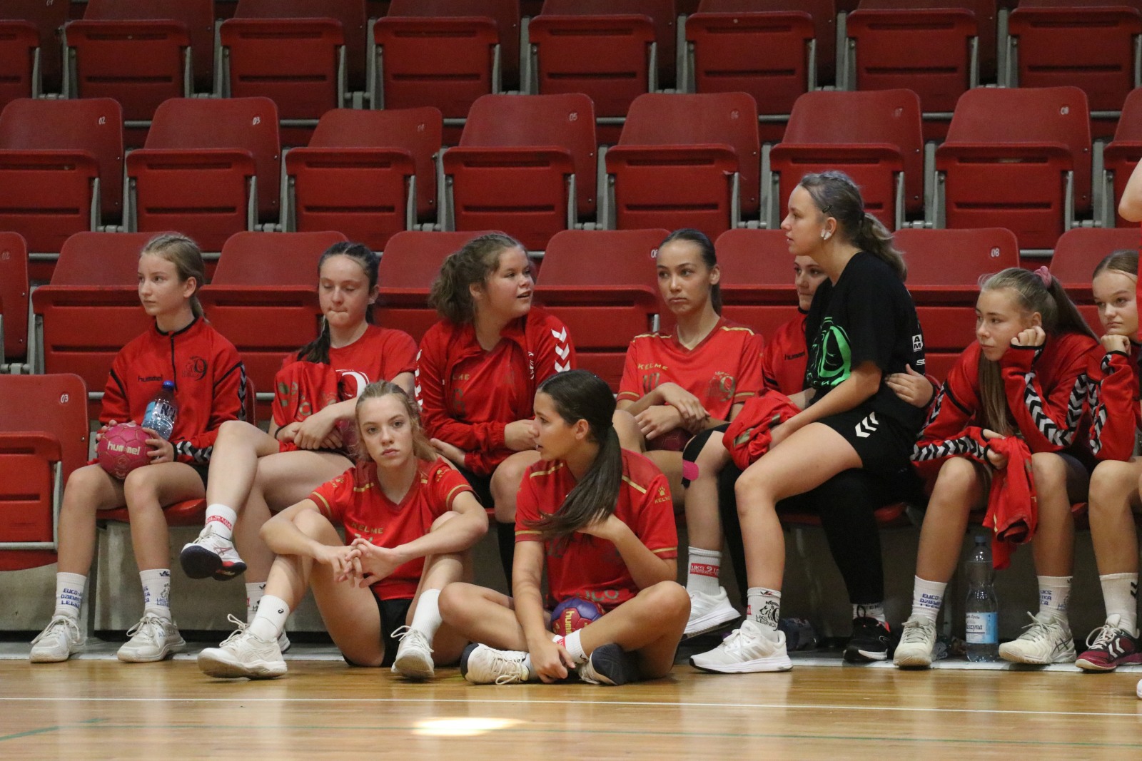 Drui dzień zmagań szczypiornistek w festiwalu Lion Cup
