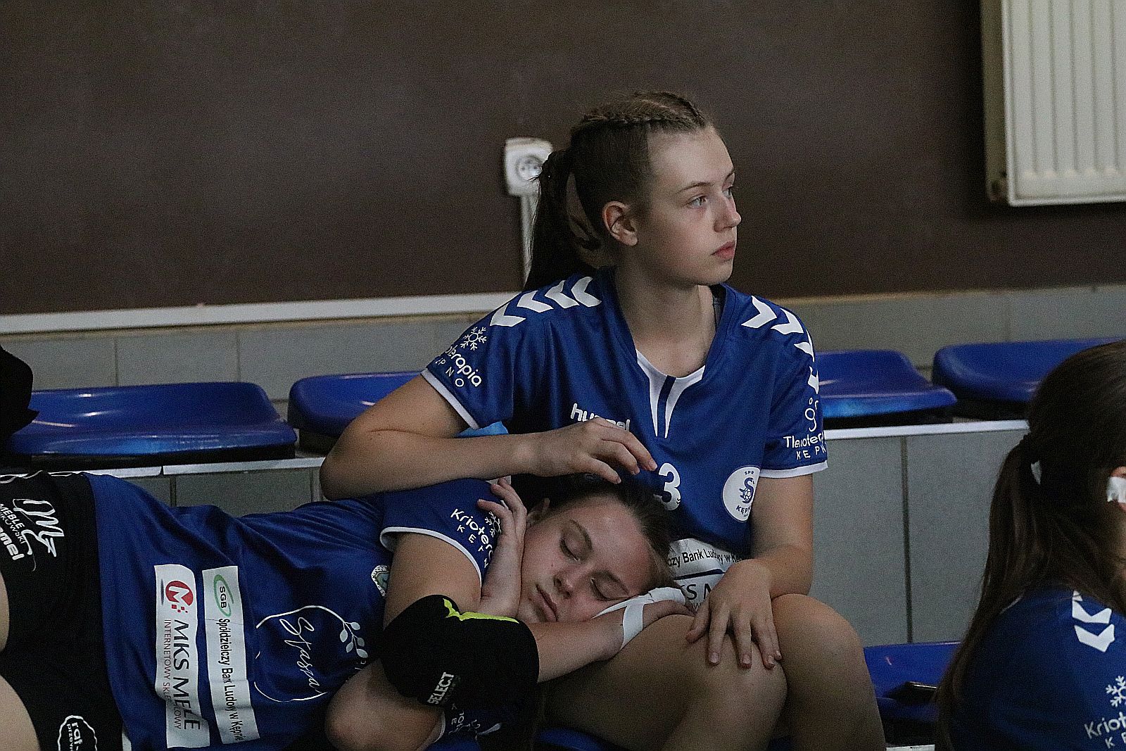 Drui dzień zmagań szczypiornistek w festiwalu Lion Cup
