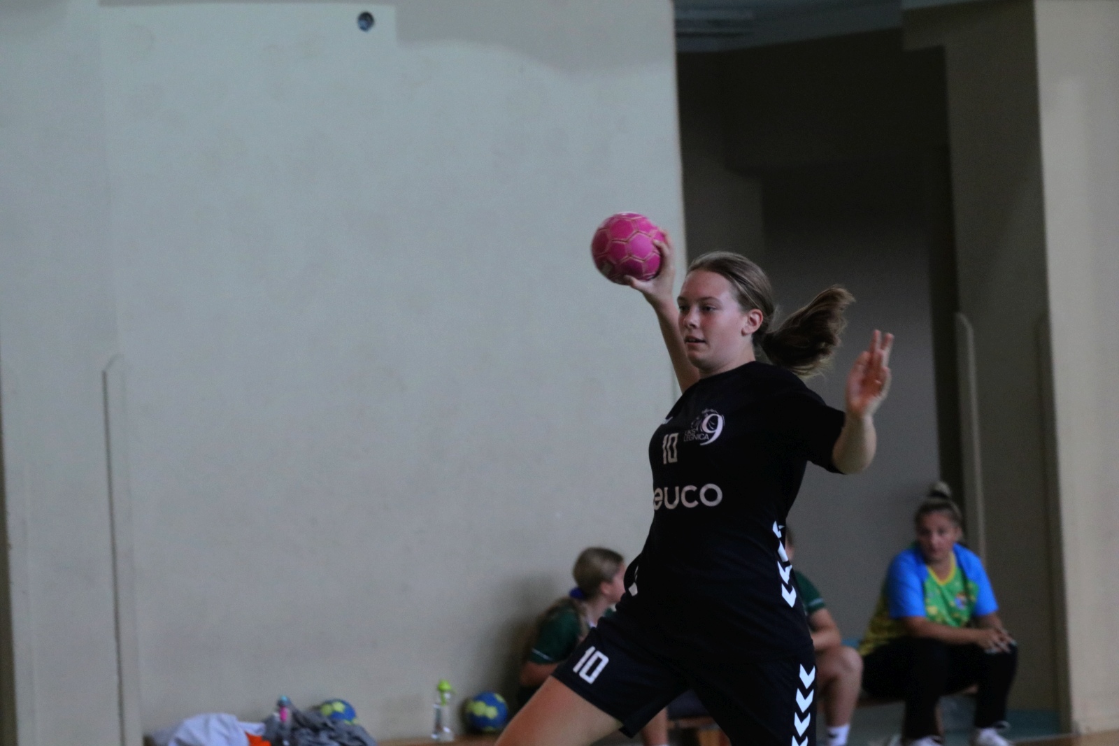 Trzeci dzień zmagań szczypiornistek w festiwalu Lion Cup