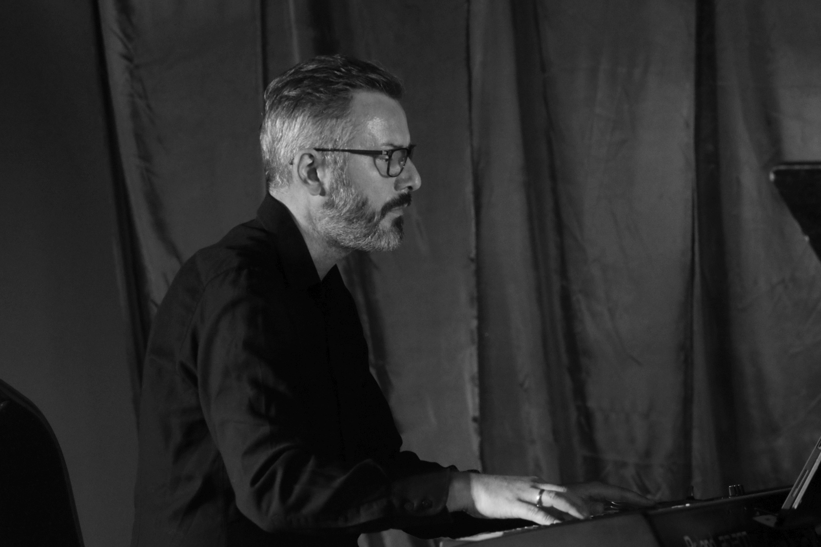 Duet Zawartko/Piasecki zagrał w sali kunickiego ośrodka kultury
