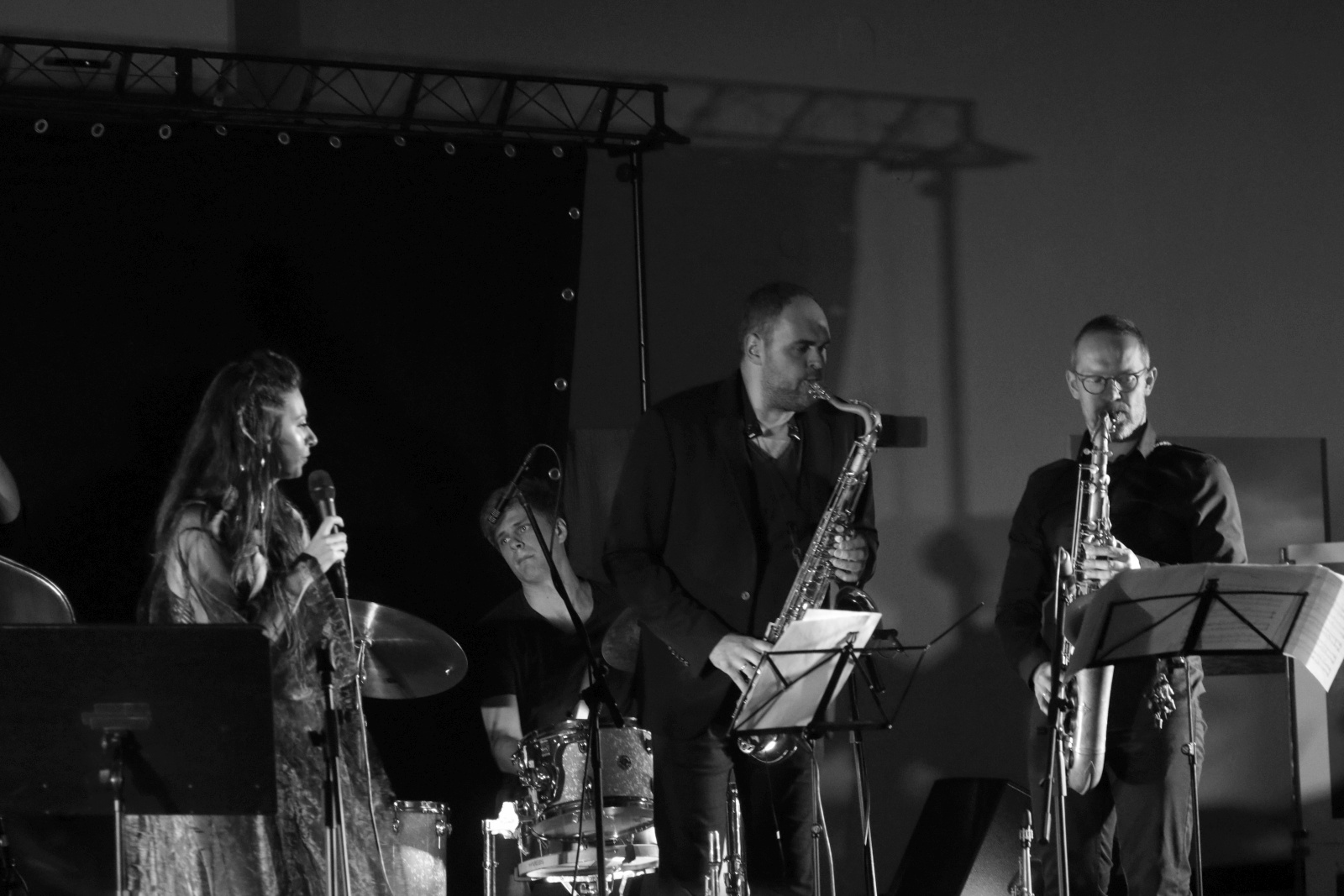 Duet Zawartko/Piasecki zagrał w sali kunickiego ośrodka kultury