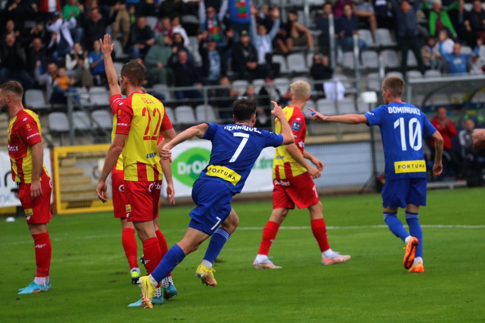 Tylko remis Miedzi Legnica z Koroną Kielce