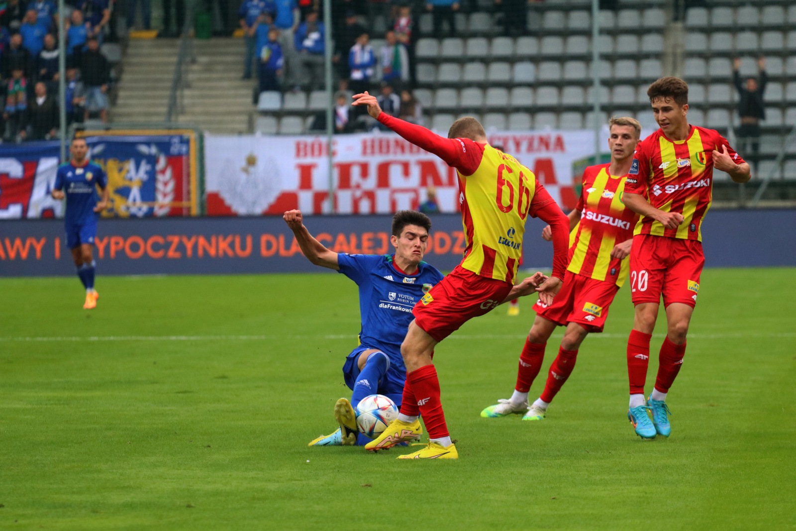 Tylko remis Miedzi Legnica z Koroną Kielce